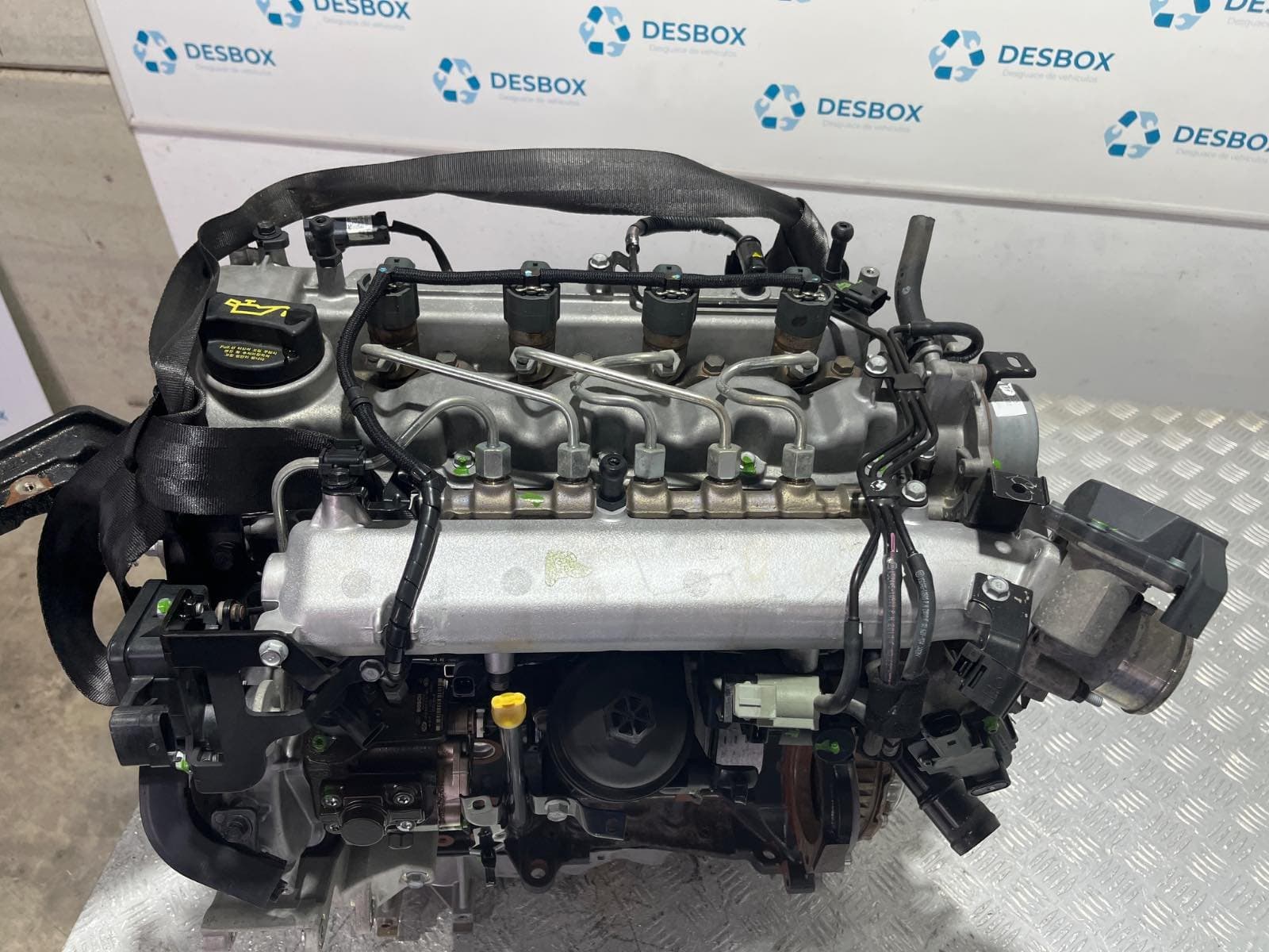 Recambio de MOTOR para KIA CARENS  1.6 CRDI D4FB referencia OEM IAM D4FB - NEGRO 3