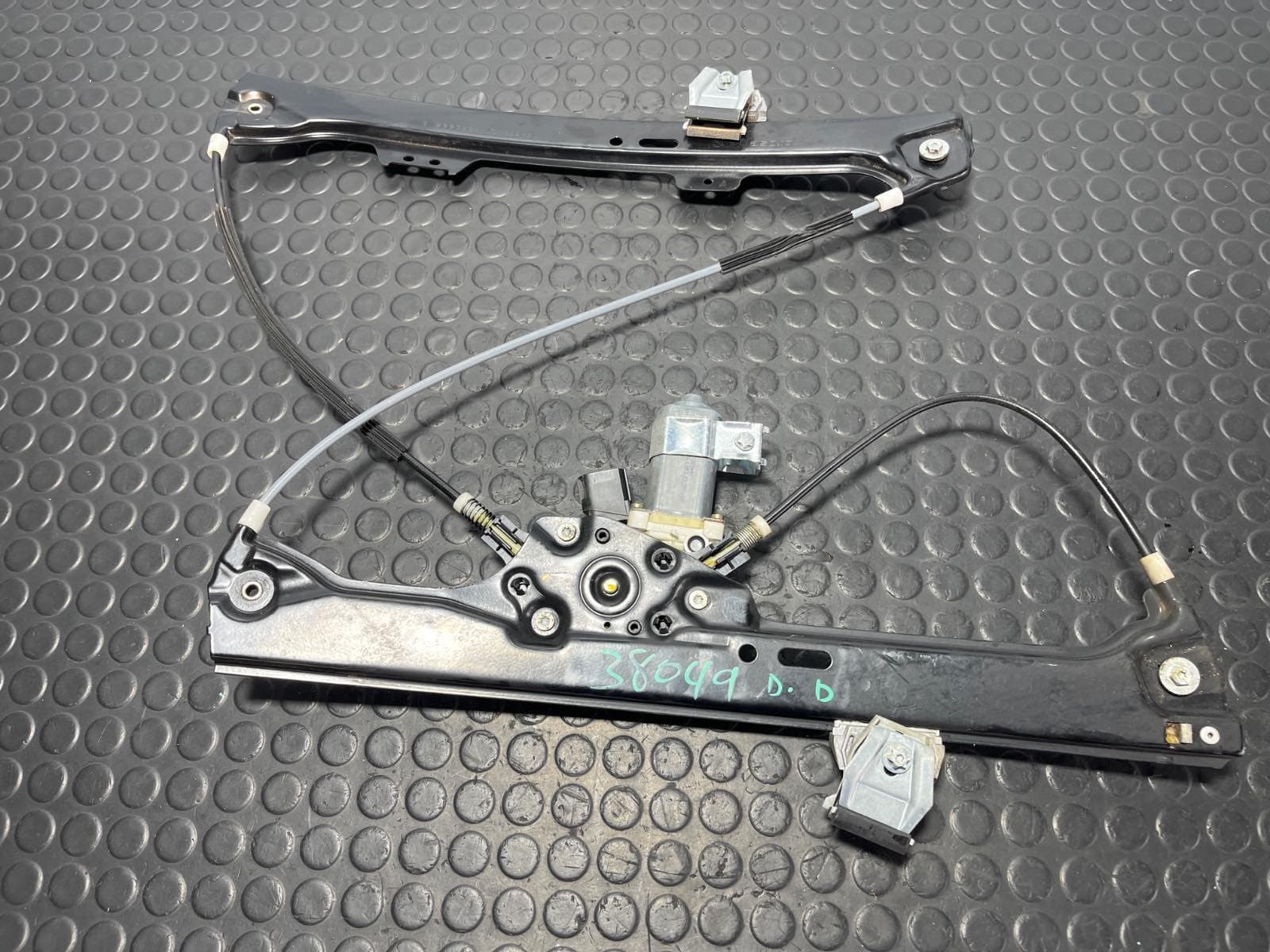 Recambio de ELEVALUNAS DELANTERO DERECHO para BMW SERIE 5 TOURING (E61) 530 D M57D 306D2 referencia OEM IAM 7034352 - AZUL 4