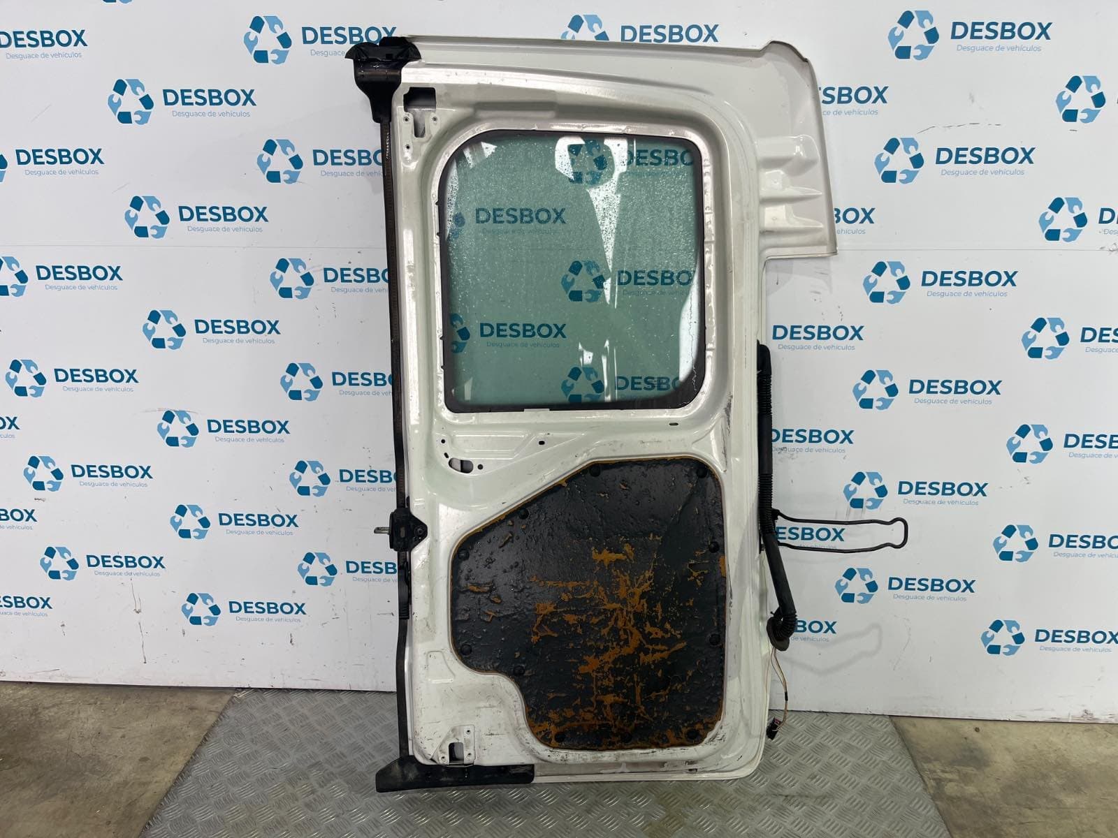 Recambio de PORTON TRASERO IZQUIERDO para PEUGEOT EXPERT TEPEE 2.0 HDi 120 RHK(DW10UTED4) - BLANCO 2