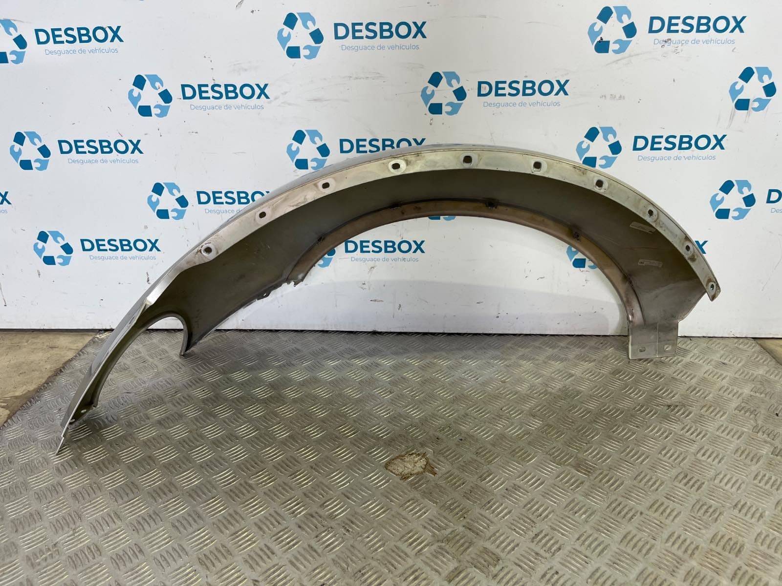 Recambio de ALETIN TRASERO IZQUIERDO para VOLKSWAGEN NEW BEETLE CABRIOLET (1Y7) 1.6 AWH - GRIS 4