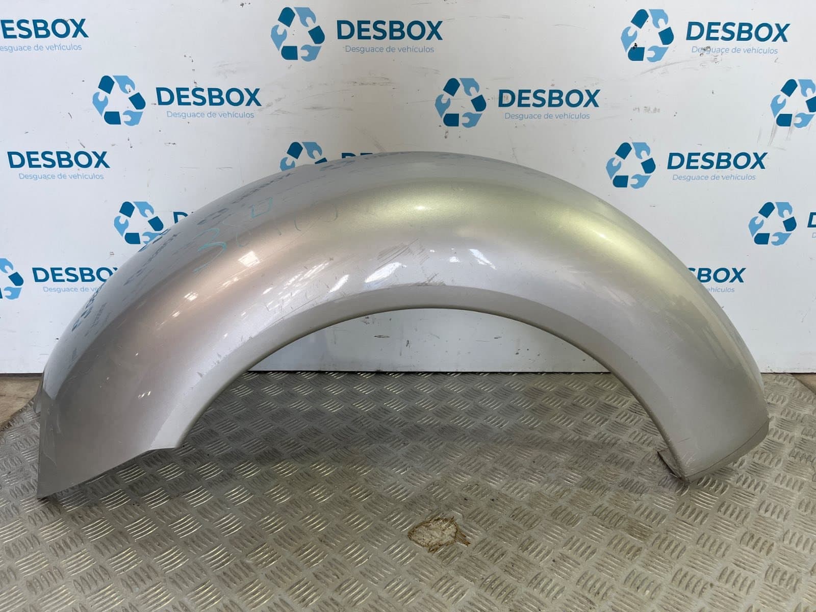 Recambio de ALETA DELANTERA IZQUIERDA para VOLKSWAGEN NEW BEETLE CABRIOLET (1Y7) 1.6 AWH - GRIS
