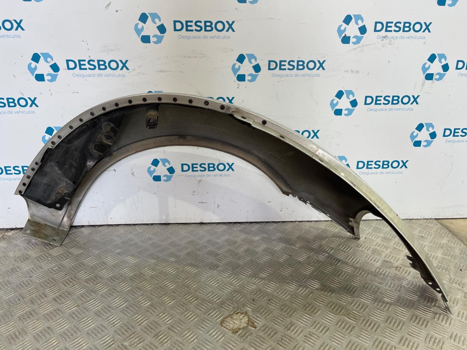 Recambio de ALETA DELANTERA IZQUIERDA para VOLKSWAGEN NEW BEETLE CABRIOLET (1Y7) 1.6 AWH - GRIS 4