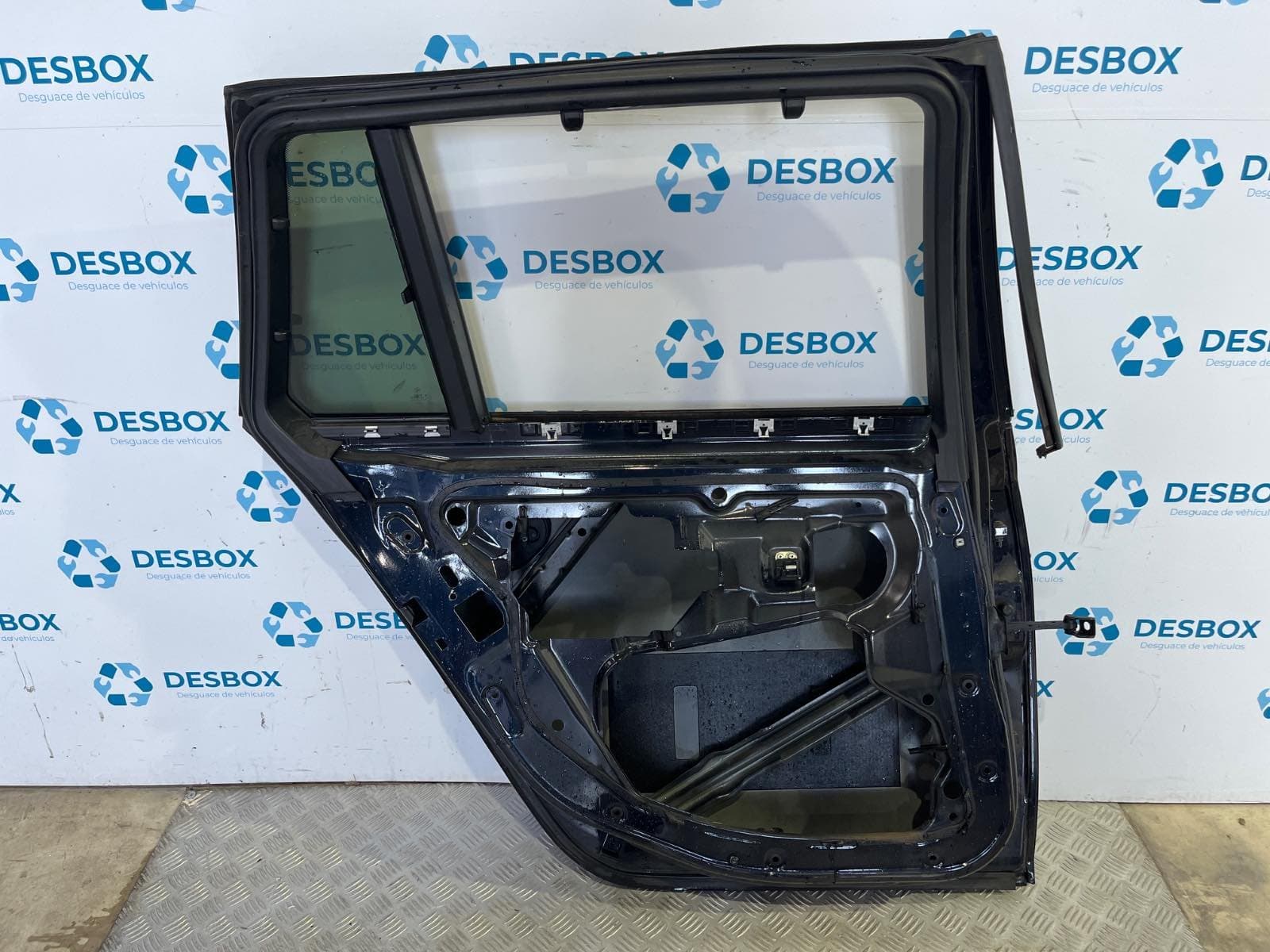 Recambio de PUERTA TRASERA IZQUIERDA para BMW SERIE 5 TOURING (E61) 530 D M57D 306D2 - AZUL 6