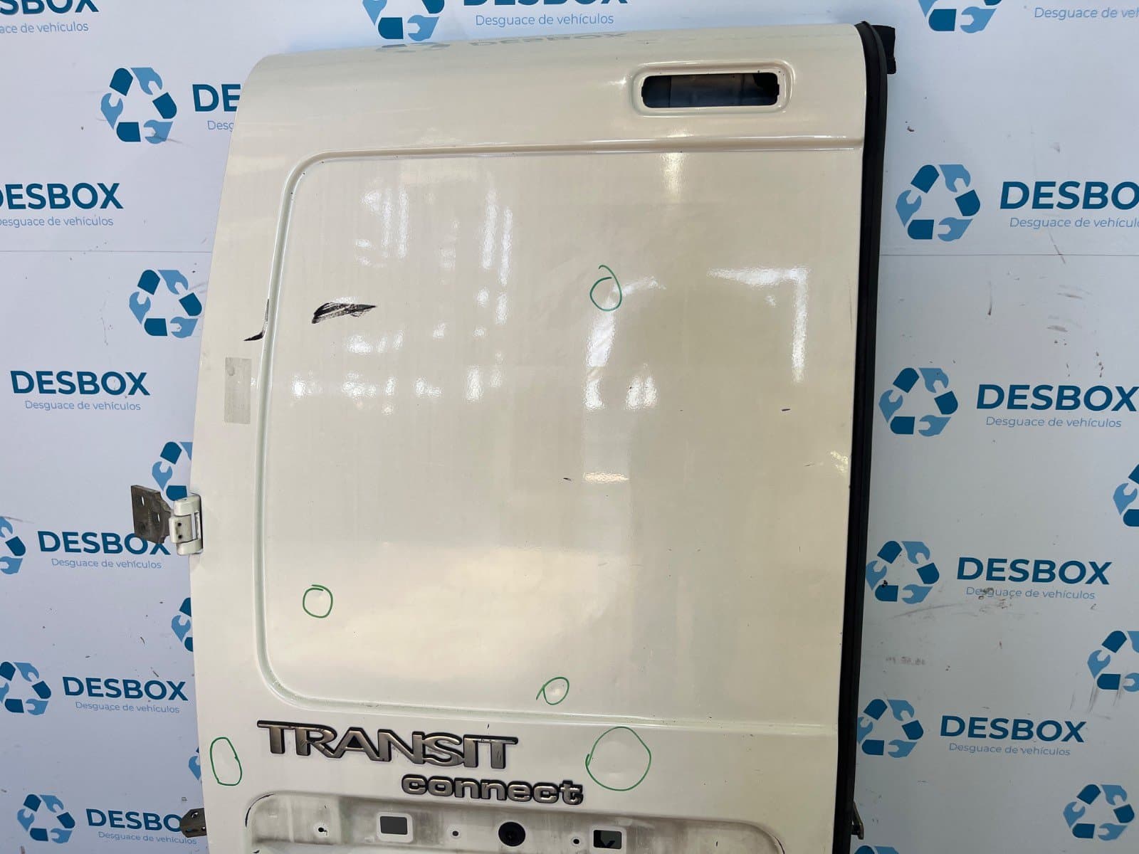 Recambio de PORTON TRASERO IZQUIERDO para FORD TRANSIT CONNECT (TC7) 1.8 TDCi CAT HCPA referencia OEM IAM    - BLANCO 4