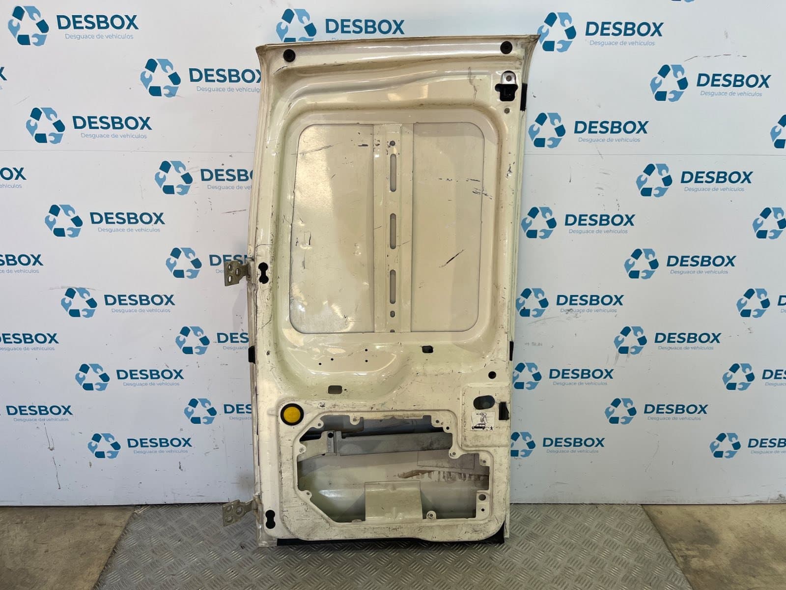 Recambio de PORTON TRASERO DERECHO para FORD TRANSIT CONNECT (TC7) 1.8 TDCi CAT HCPA referencia OEM IAM    - BLANCO 6