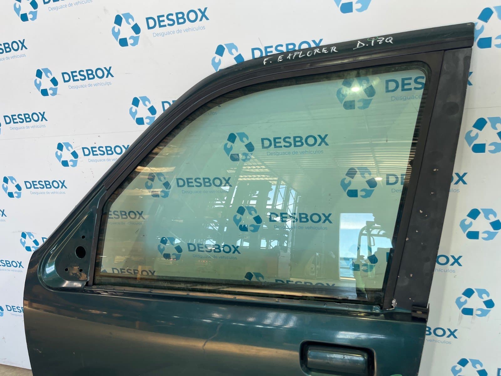 Recambio de PUERTA DELANTERA IZQUIERDA para FORD EXPLORER 2