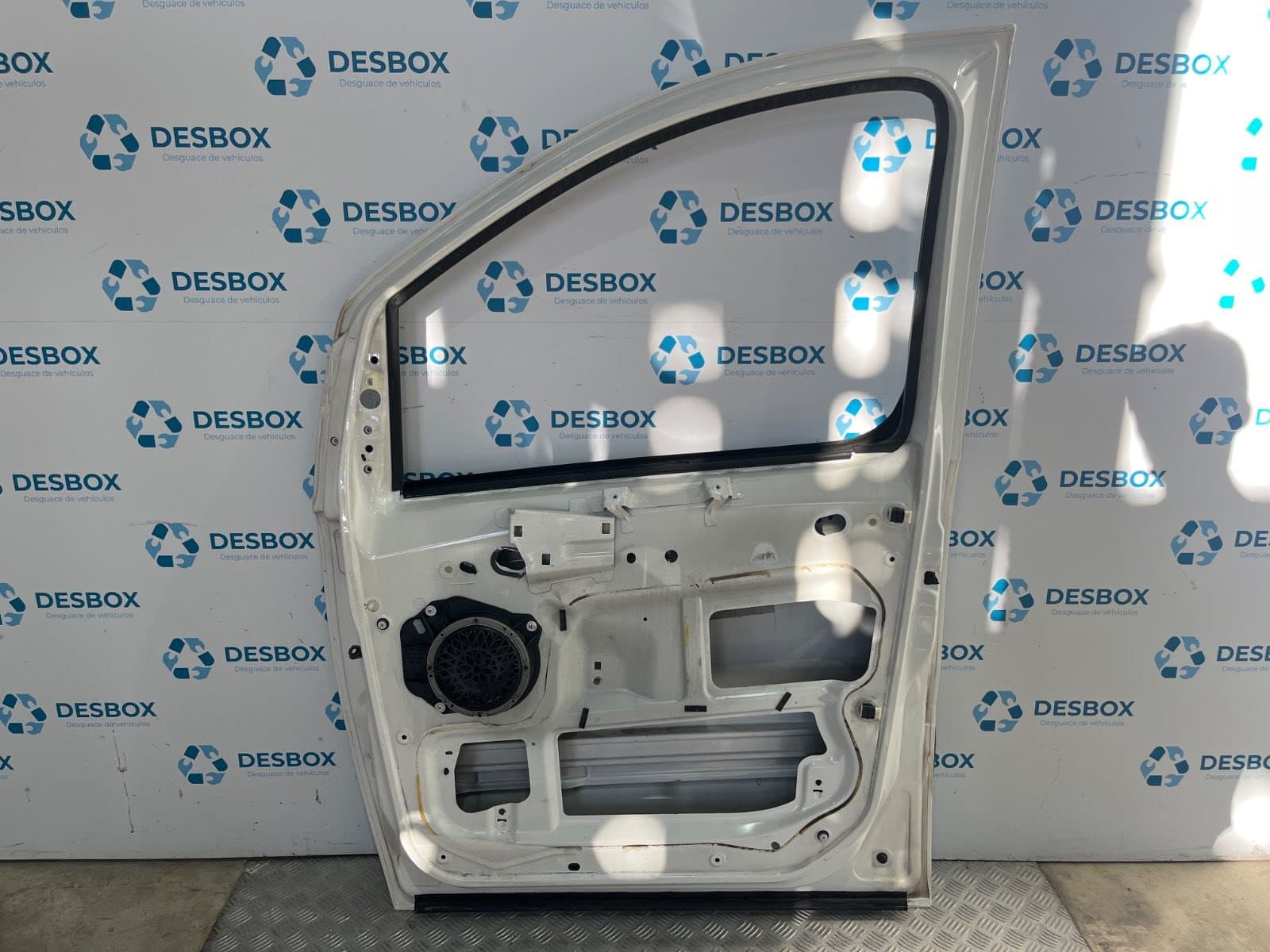 Recambio de PUERTA DELANTERA DERECHA para PEUGEOT EXPERT TEPEE 2.0 HDi 120 RHK(DW10UTED4) - BLANCO 4