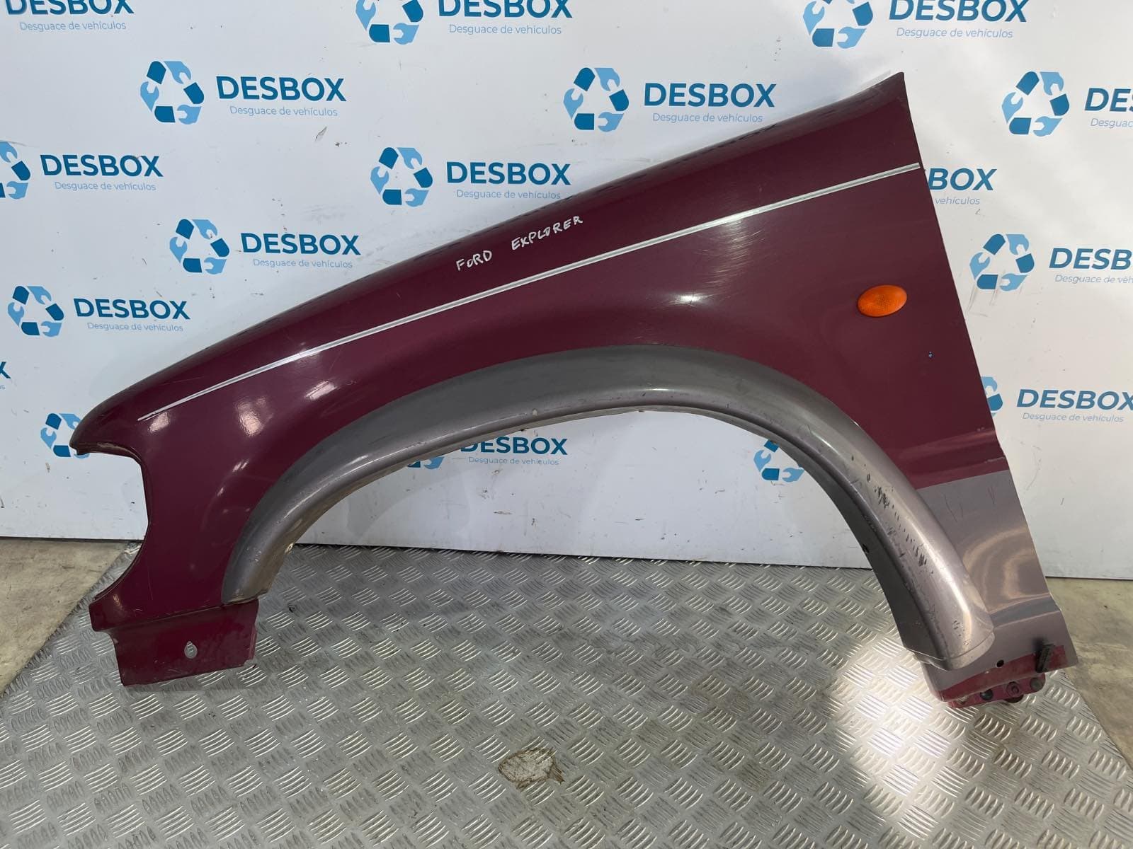 Recambio de ALETA DELANTERA IZQUIERDA para FORD EXPLORER