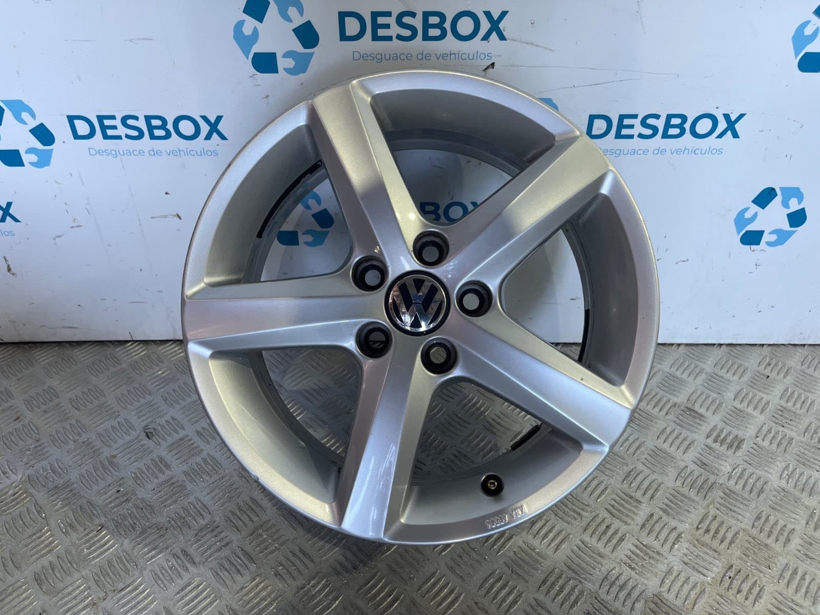 Recambio de JUEGO LLANTAS para VOLKSWAGEN NEW BEETLE CABRIOLET (1Y7) 1.6 AWH referencia OEM IAM 6R0071495B - GRIS 2