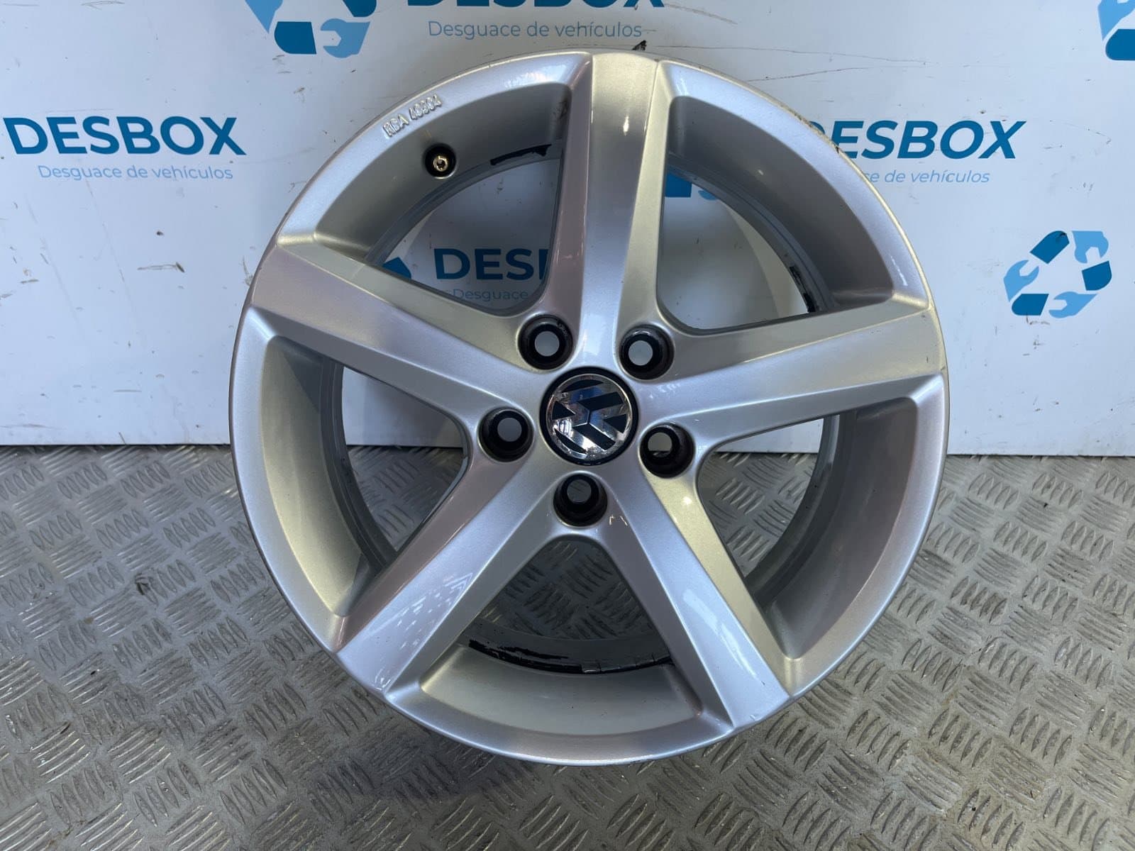 Recambio de JUEGO LLANTAS para VOLKSWAGEN NEW BEETLE CABRIOLET (1Y7) 1.6 AWH referencia OEM IAM 6R0071495B - GRIS 6