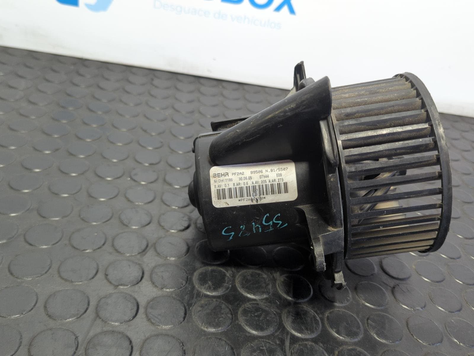 Recambio de MOTOR CALEFACCION para CITROEN C4 BERLINA Collection KFUET3J4 - GRIS 3