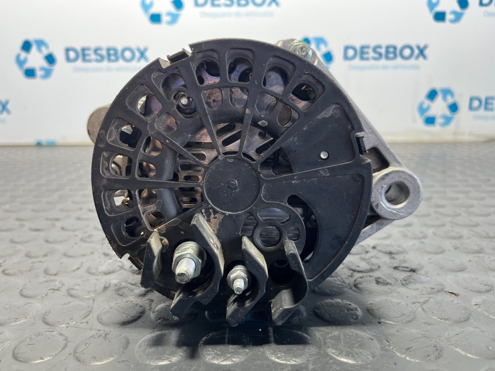 Recambio de ALTERNADOR para OPEL ZAFIRA B 1.9 CDTI Z19DT referencia OEM IAM 113955 - GRIS 3