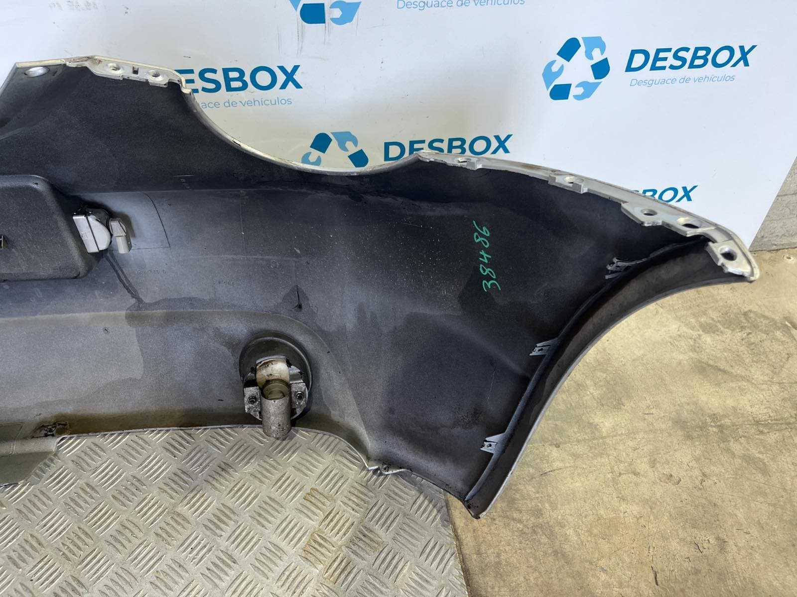 Recambio de PARAGOLPES TRASERO para VOLKSWAGEN NEW BEETLE CABRIOLET (1Y7) 1.6 AWH - GRIS 8