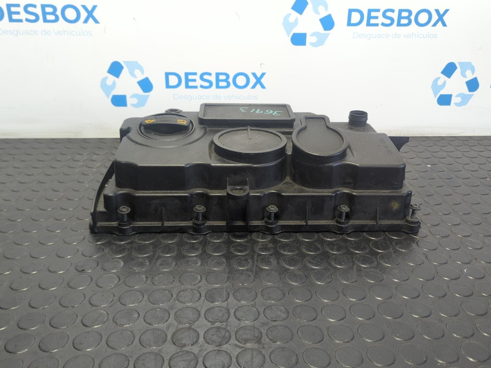 Recambio de TAPA BALANCINES para VOLKSWAGEN PASSAT VARIANT (3C5) 2.0 TDI BMR referencia OEM IAM 03G103469L - NEGRO 3