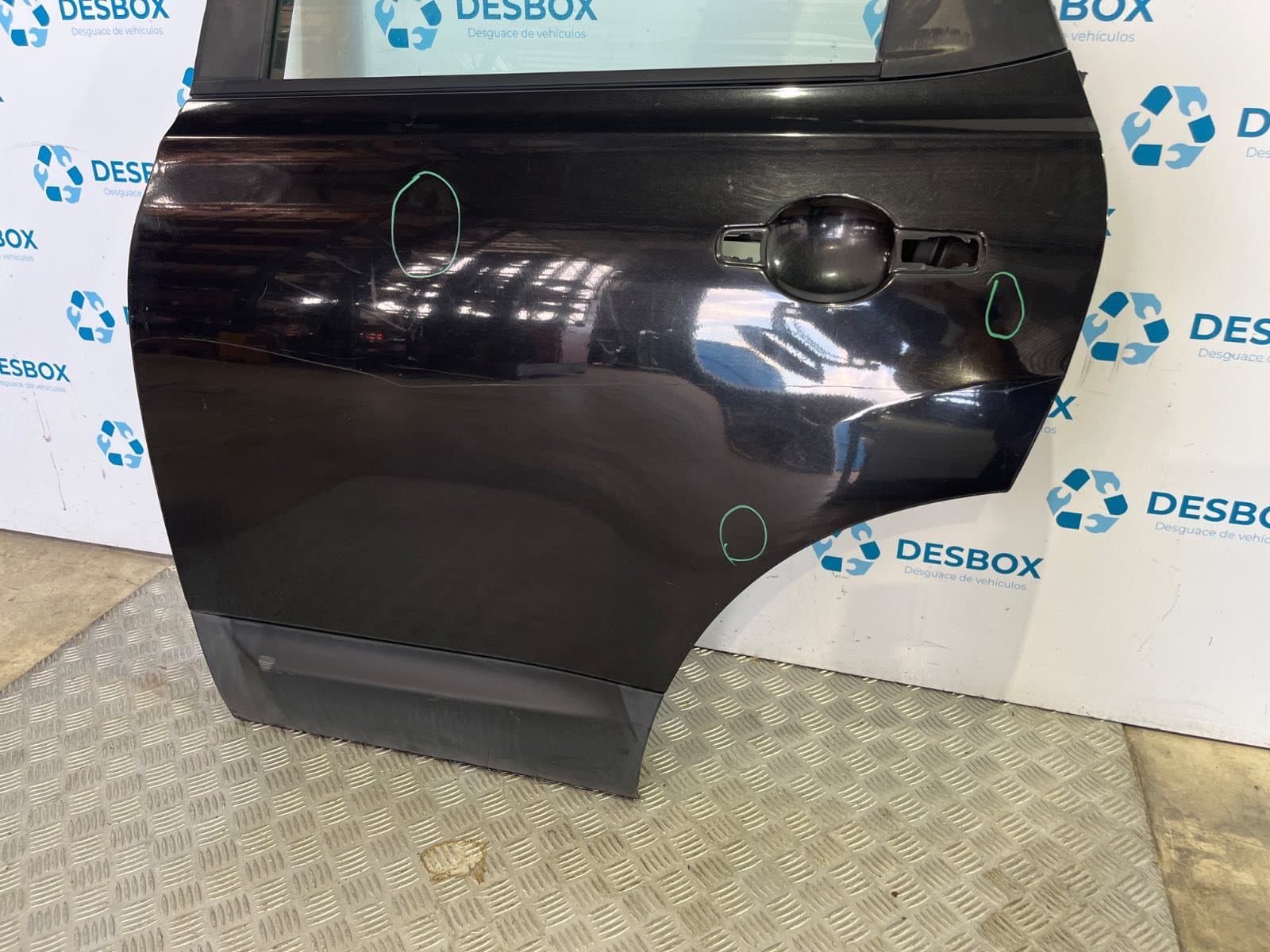 Recambio de PUERTA TRASERA IZQUIERDA para NISSAN QASHQAI (J10) 1.5 DCI K9K - NEGRO 4