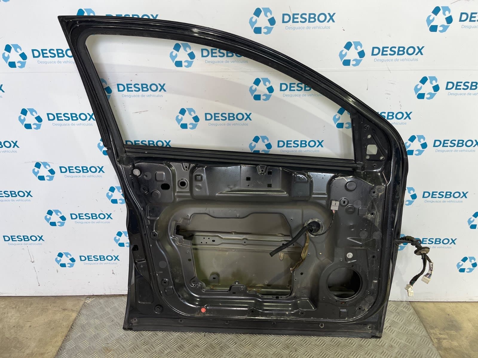 Recambio de PUERTA DELANTERA IZQUIERDA para NISSAN QASHQAI (J10) 1.5 DCI K9K - NEGRO 6