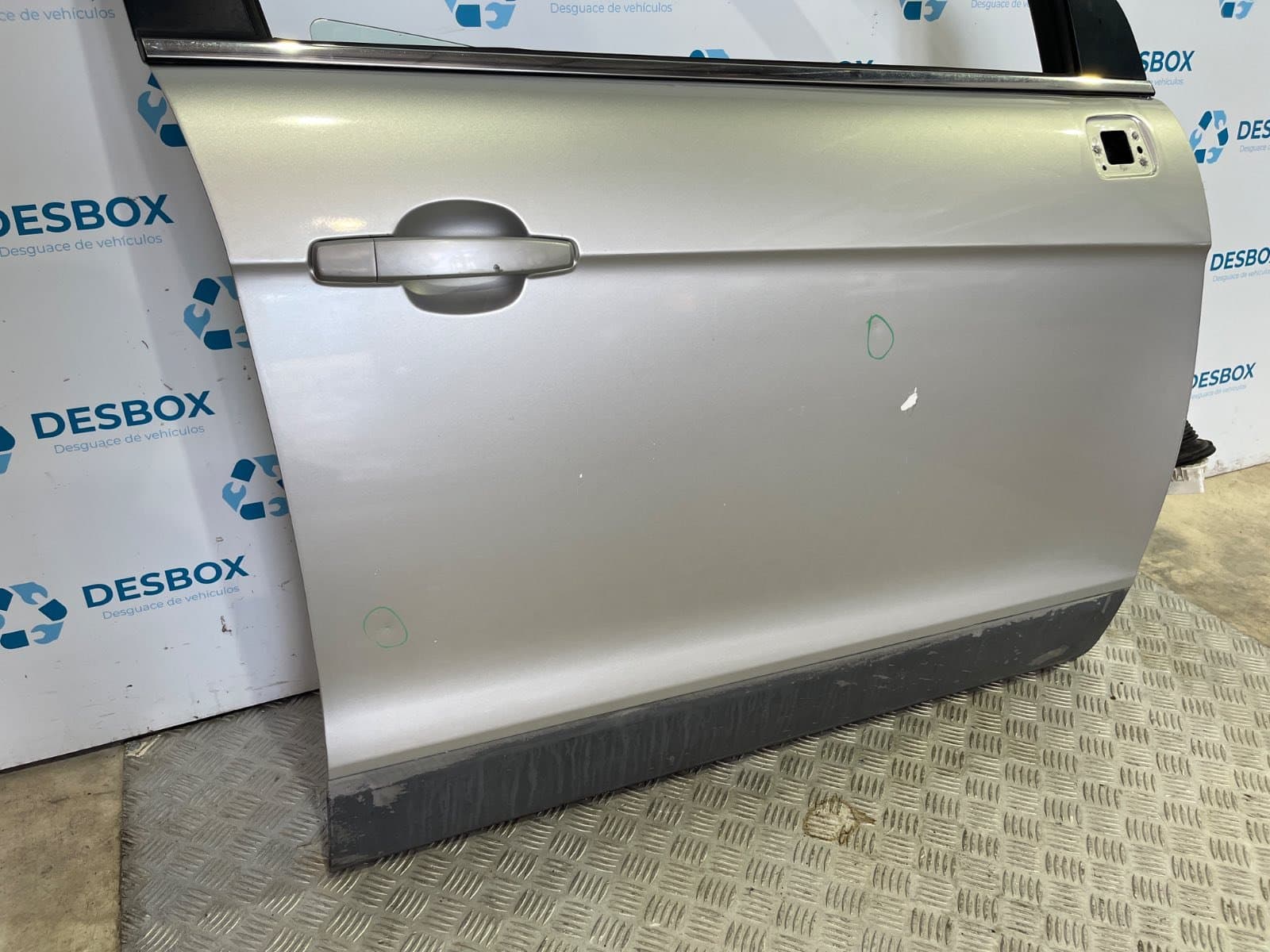 Recambio de PUERTA DELANTERA DERECHA para CHEVROLET CAPTIVA 2.0 VCDI LT Z20S - GRIS 2