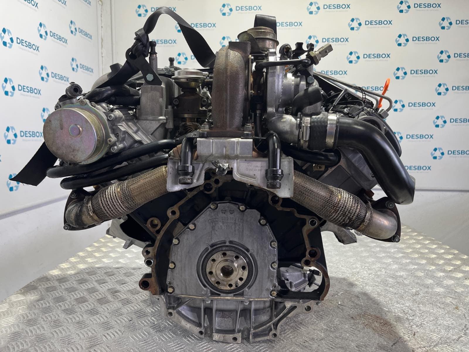 Recambio de MOTOR para AUDI A4 BERLINA (8E) 2.5 TDI AKE referencia OEM IAM AKE - AZUL 2