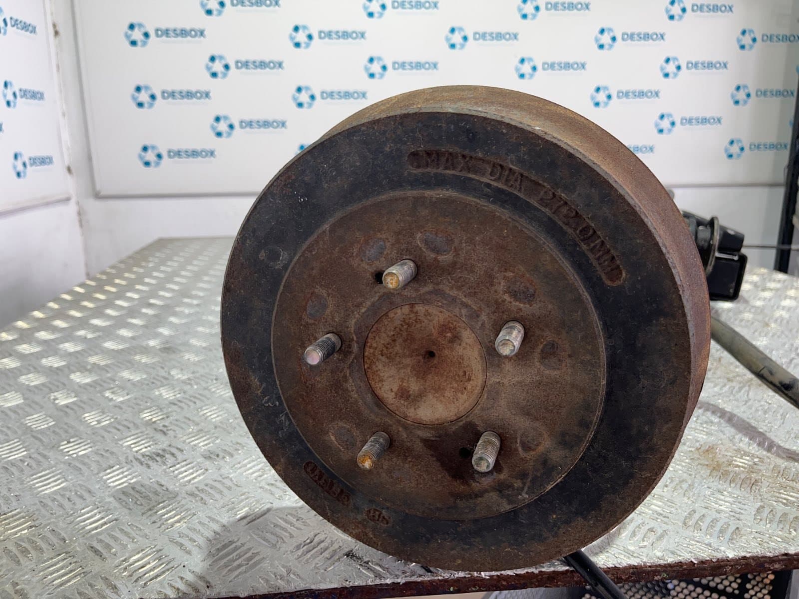 Recambio de PUENTE TRASERO para HYUNDAI H-1 Furgoneta 2.5 TD D4BF referencia OEM IAM 9F10 P2 - VERDE 4