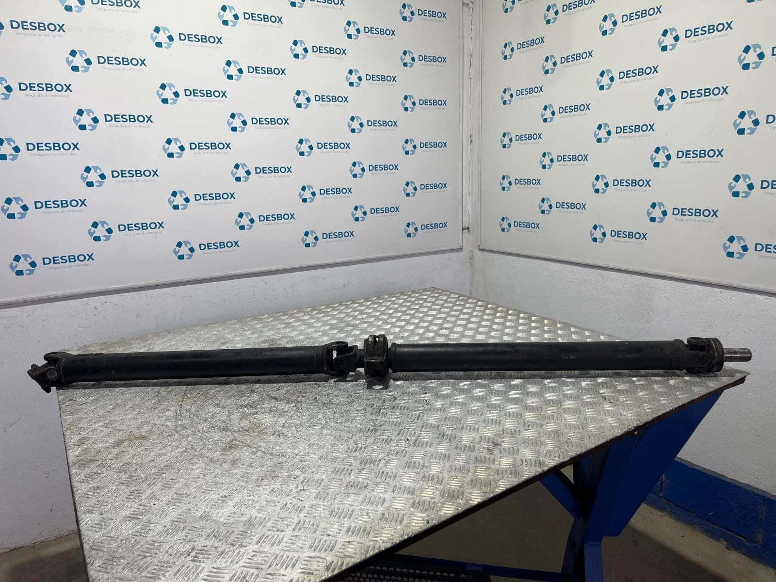 Recambio de TRANSMISION CENTRAL para HYUNDAI H-1 Furgoneta 2.5 TD D4BF - VERDE
