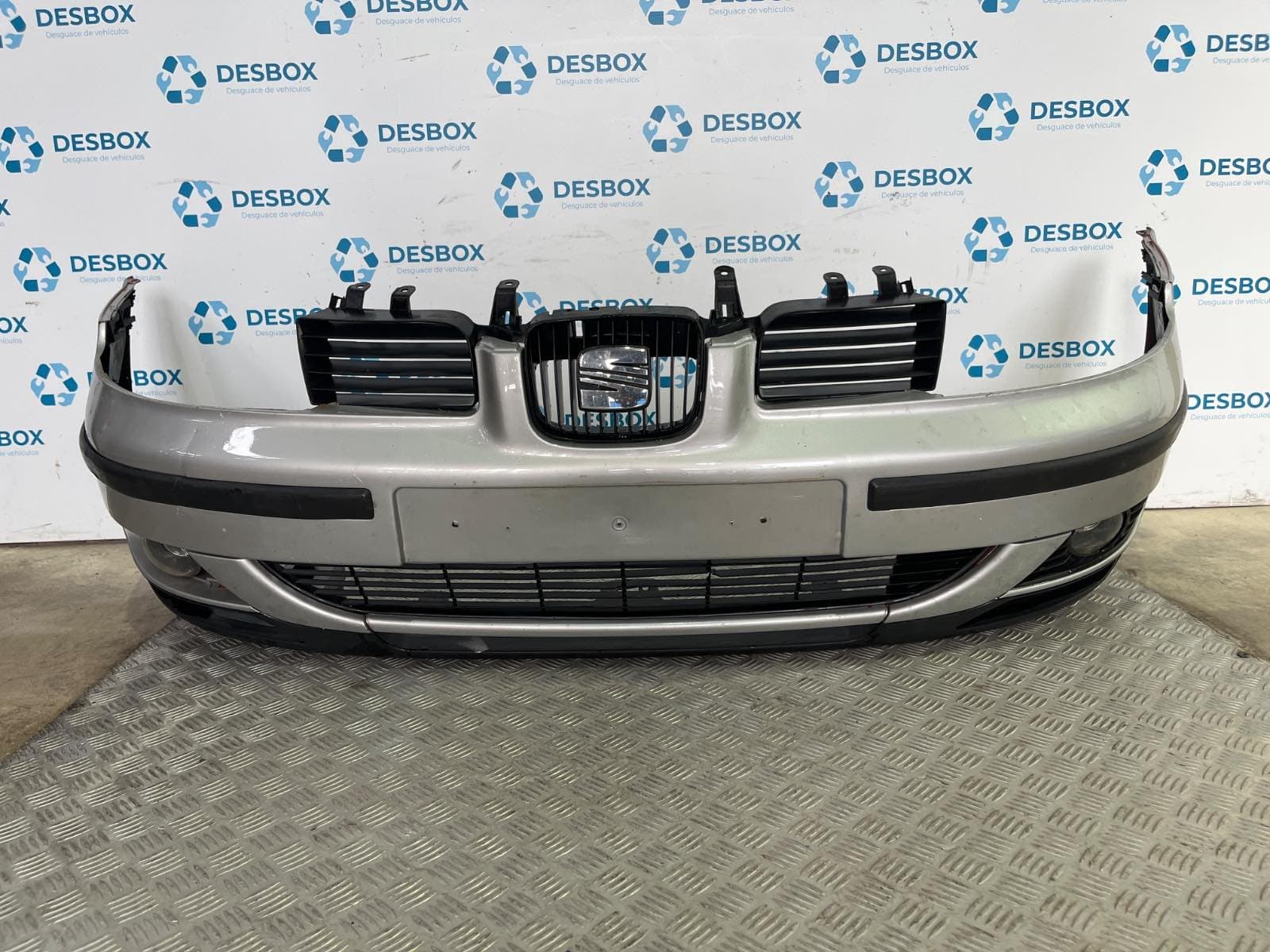 Recambio de PARAGOLPES DELANTERO para SEAT TOLEDO (1M2) Signo ASV - GRIS