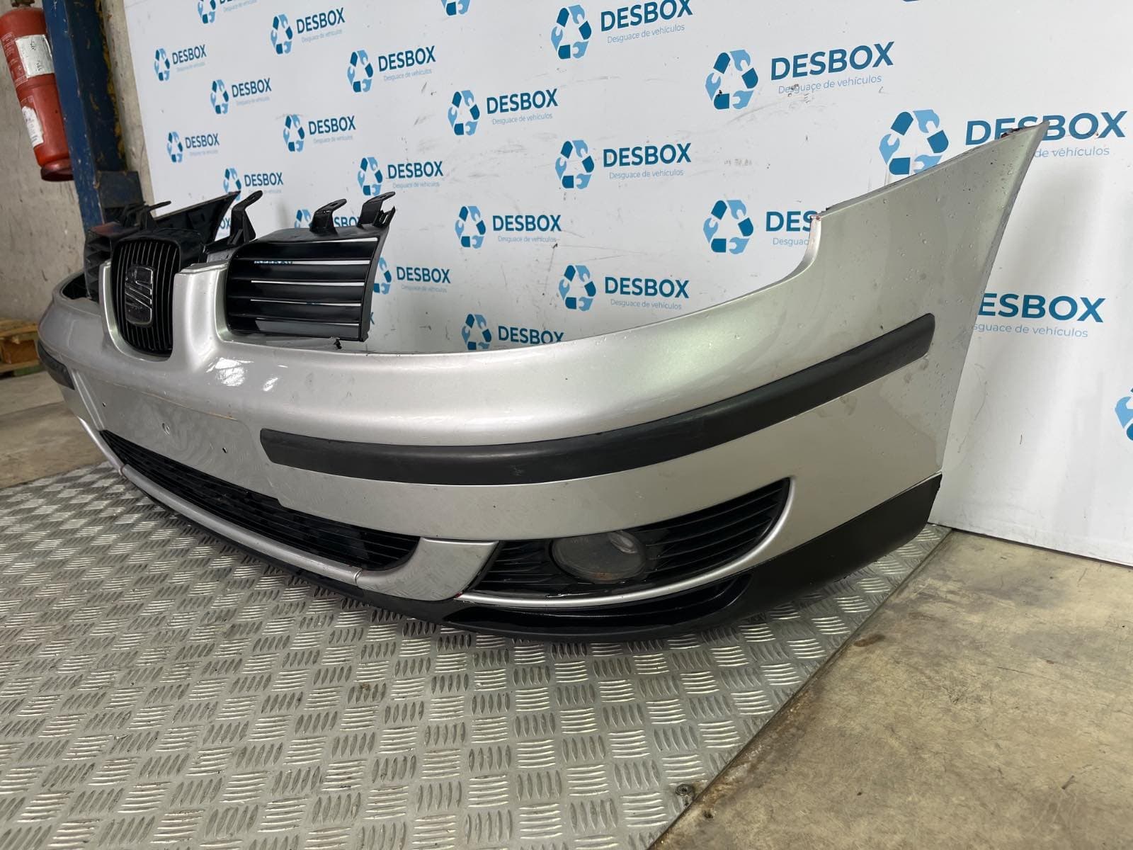 Recambio de PARAGOLPES DELANTERO para SEAT TOLEDO (1M2) Signo ASV - GRIS 4