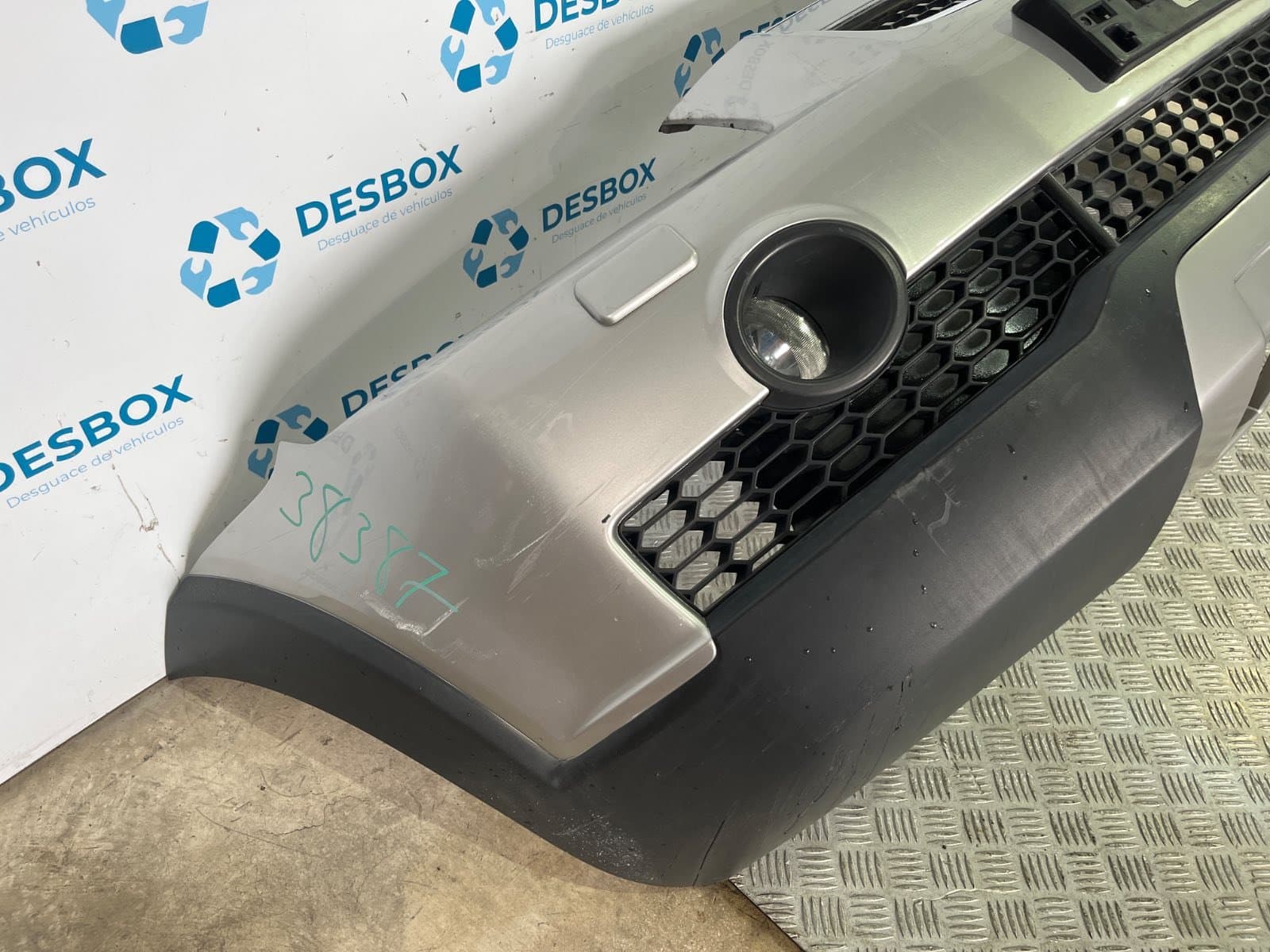 Recambio de PARAGOLPES DELANTERO para CHEVROLET CAPTIVA 2.0 VCDI LT Z20S - GRIS 2