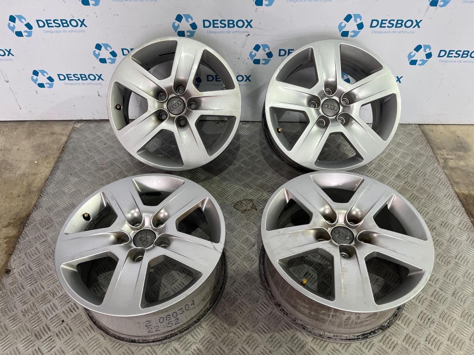 Recambio de JUEGO LLANTAS para AUDI A4 BERLINA (8E) 2.5 TDI (120kW) BCZ referencia OEM IAM 8E0601025B - GRIS