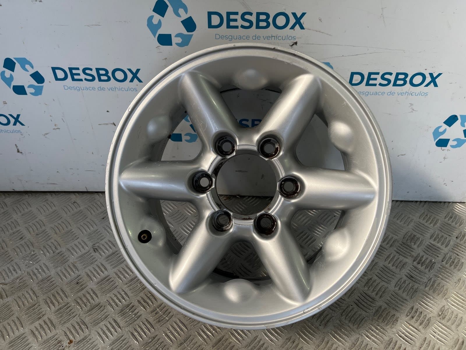 Recambio de JUEGO LLANTAS para NISSAN TERRANO/TERRANO.II (R20) Avenue TD27TI referencia OEM IAM 8F300 - VERDE 3