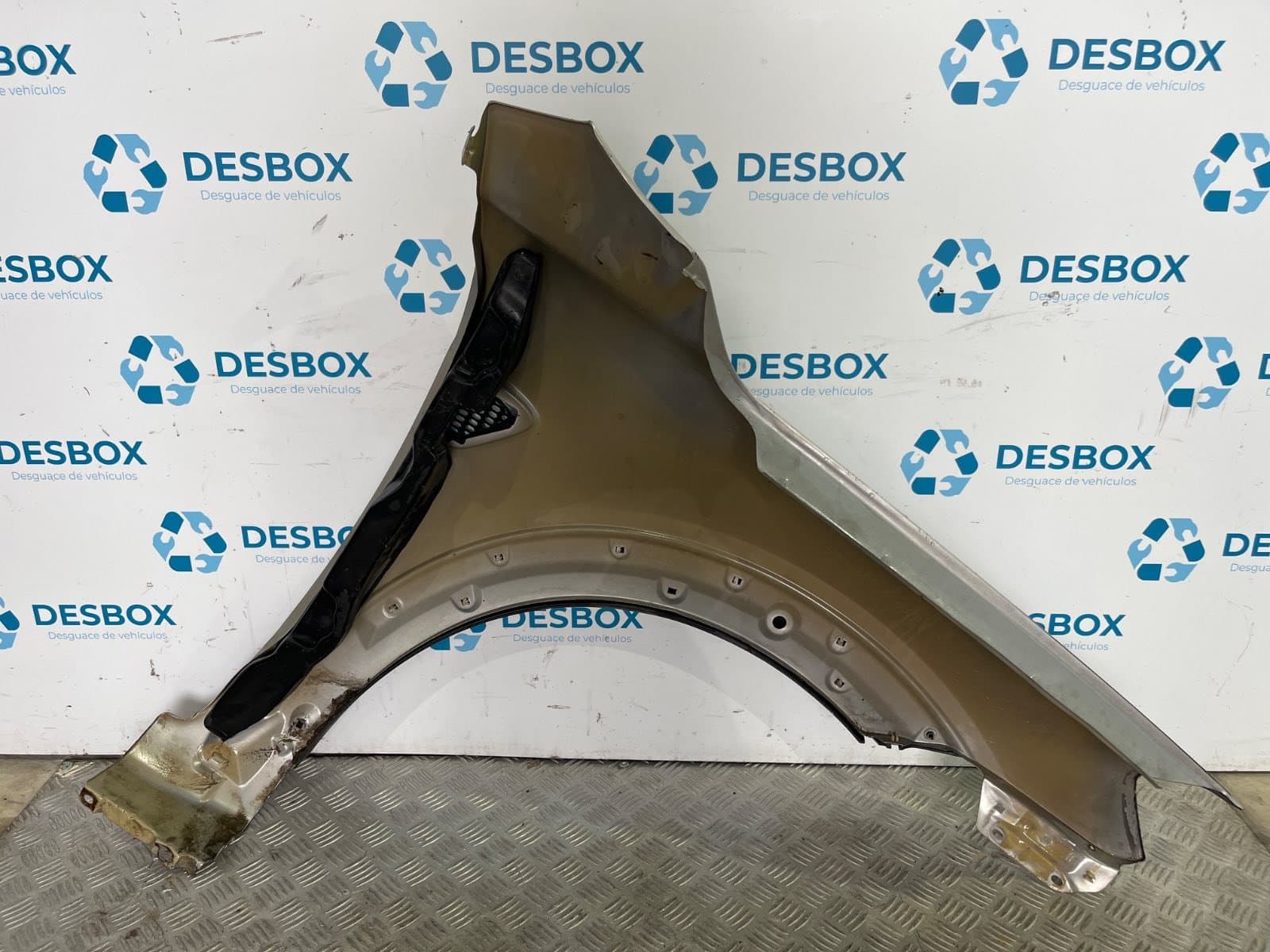 Recambio de ALETA DELANTERA IZQUIERDA para CHEVROLET CAPTIVA 2.0 VCDI LT Z20S - GRIS 4
