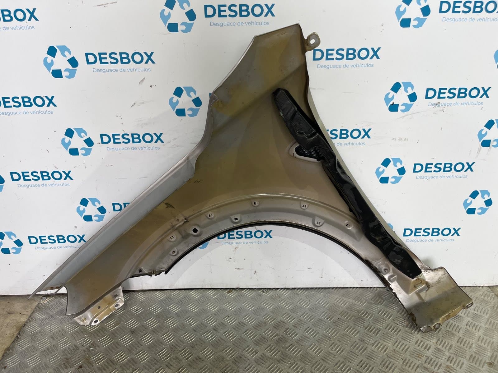 Recambio de ALETA DELANTERA DERECHA para CHEVROLET CAPTIVA 2.0 VCDI LT Z20S - GRIS 3