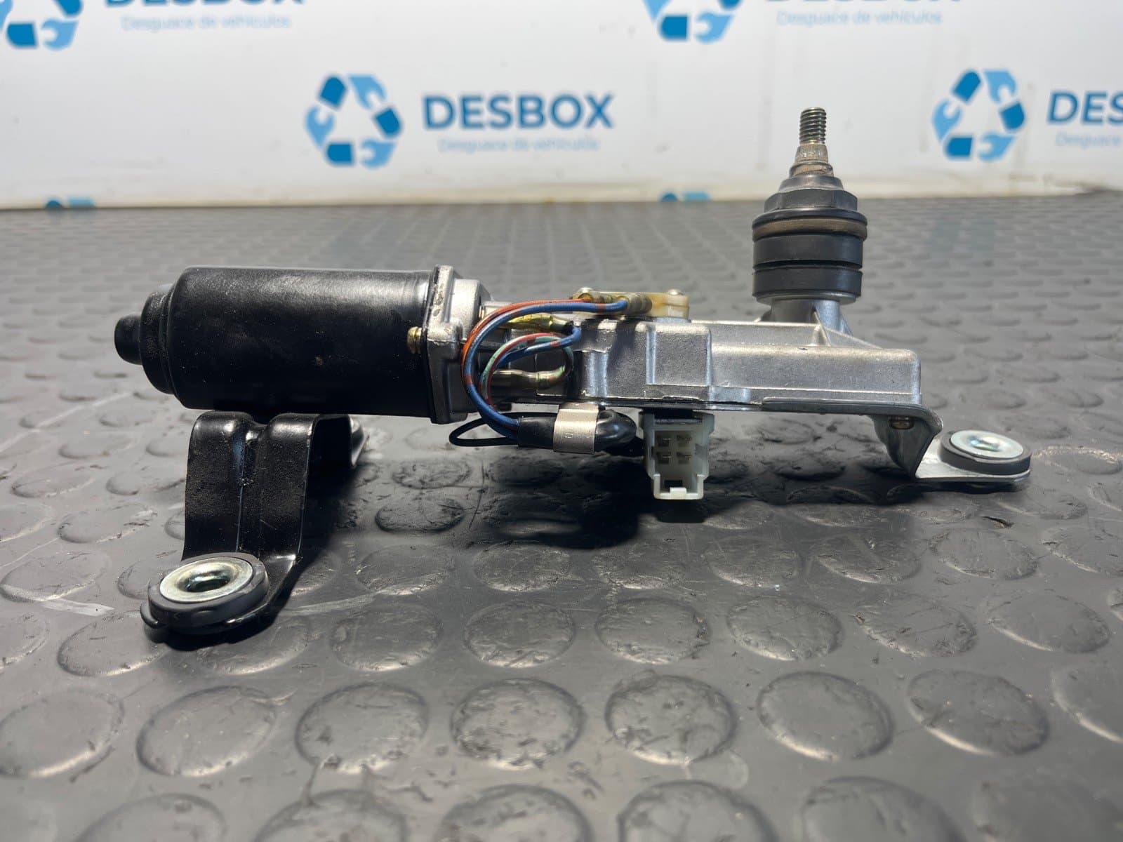 Recambio de MOTOR LIMPIA TRASERO para NISSAN PATROL GR (Y60) 2.8 TURBO DIESEL RD28 TURBO referencia OEM IAM 2870005J00 - GRIS 3