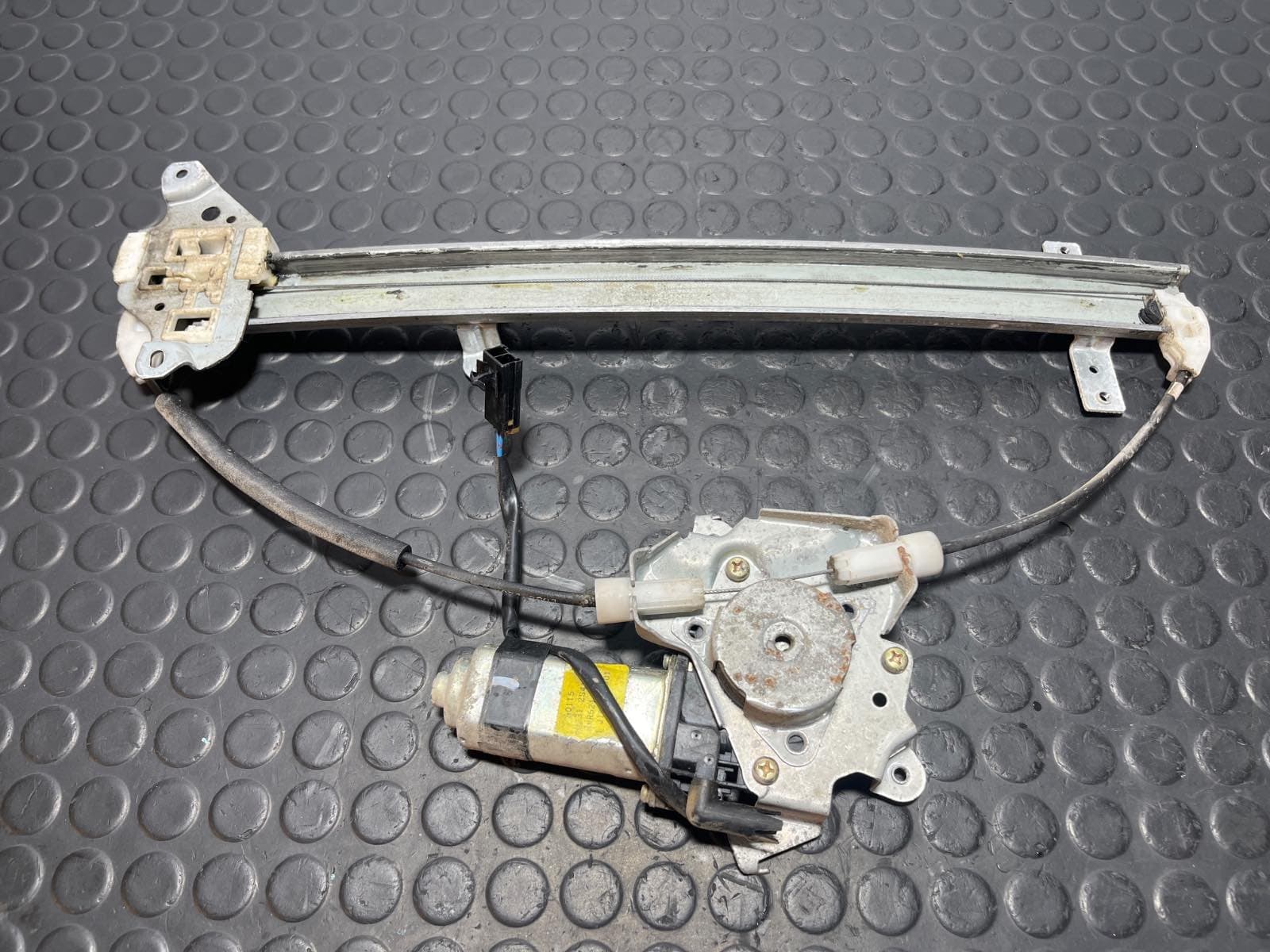 Recambio de ELEVALUNAS DELANTERO IZQUIERDO para NISSAN NAVARA PICK-UP (D40M) * TD25 referencia OEM IAM MMR52120 - AZUL