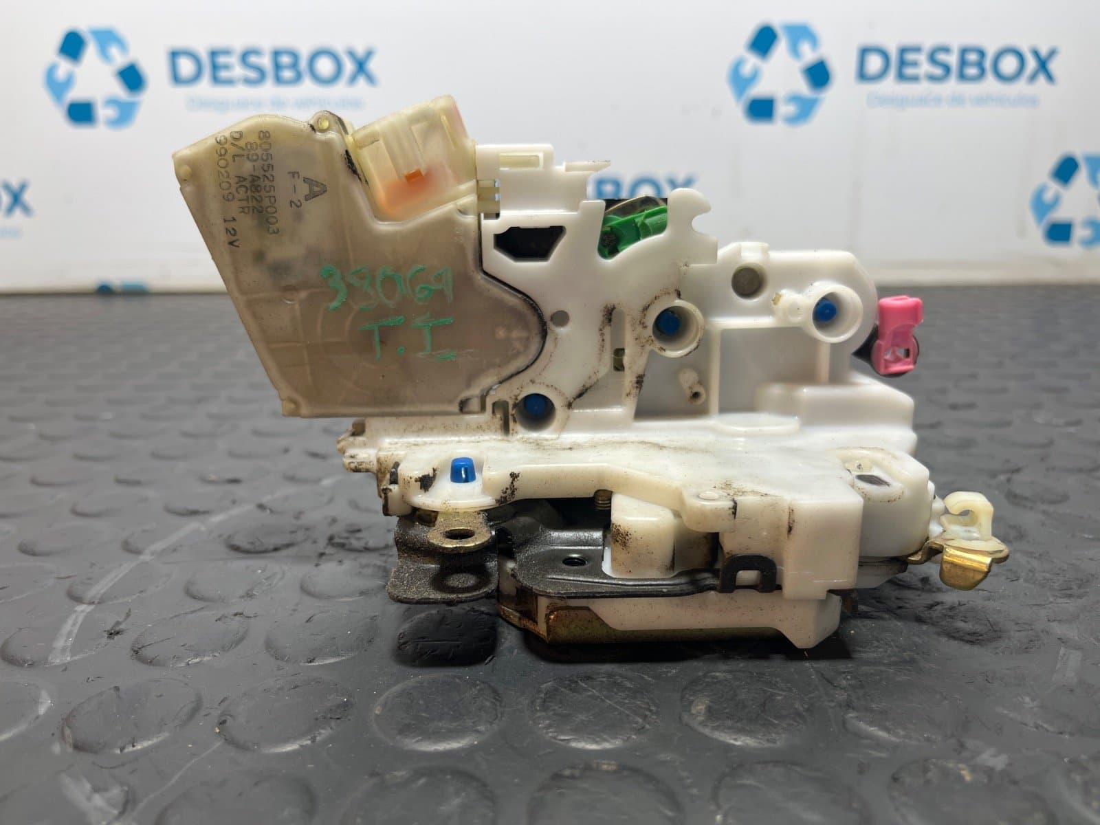 Recambio de CERRADURA PUERTA TRASERA IZQUIERDA para NISSAN NAVARA PICK-UP (D40M) * TD25 referencia OEM IAM 805525P003 - AZUL