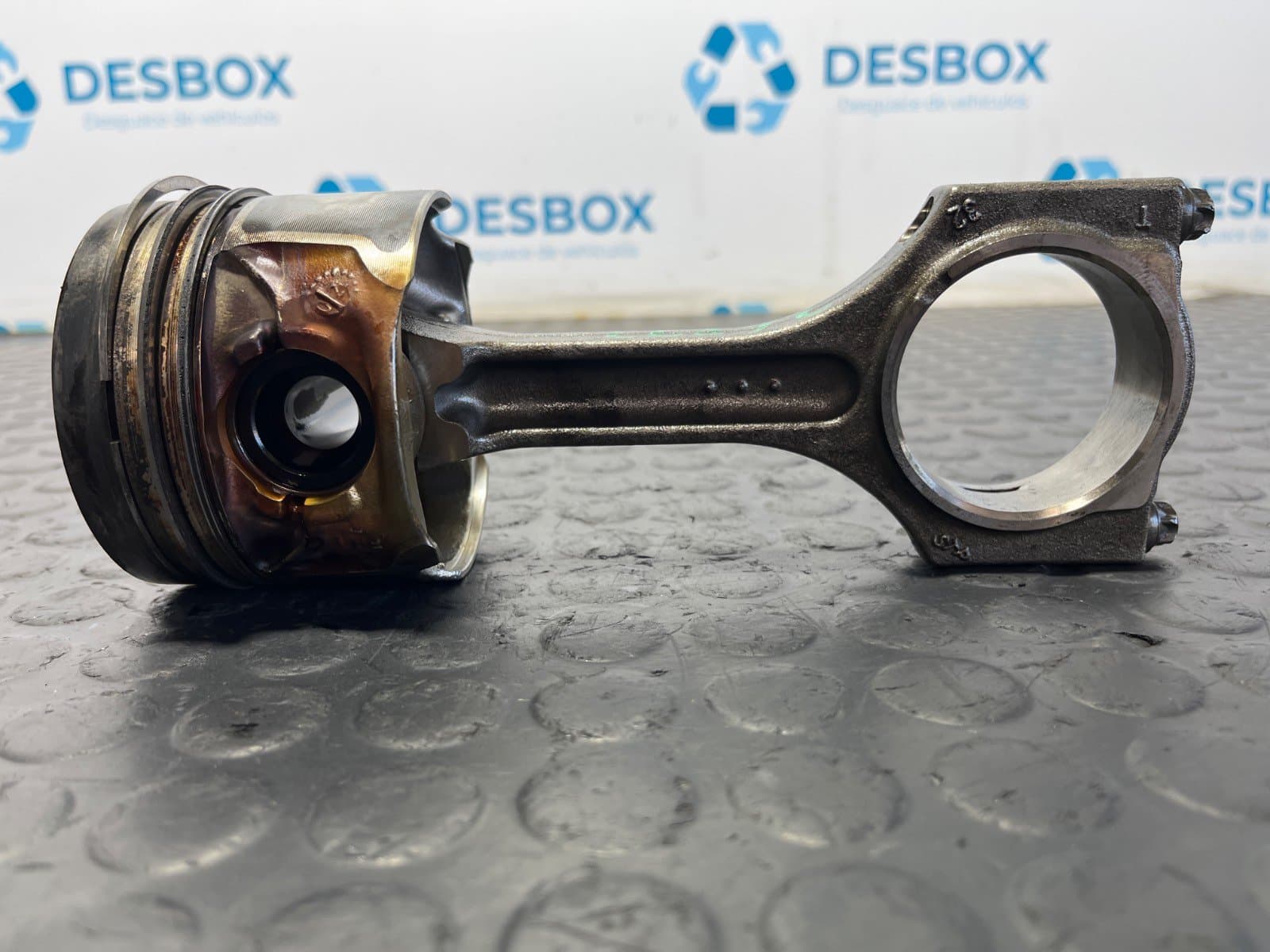 Recambio de PISTON para BMW SERIE X1 (F48) X1 SDRIVE 18D B47C20A referencia OEM IAM N053E - BLANCO