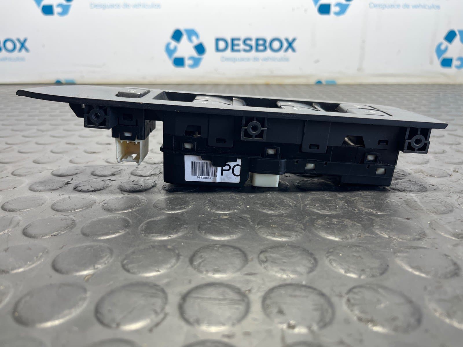 Recambio de MANDO ELEVALUNAS DELANTERO IZQUIERDO para CHEVROLET CAPTIVA 2.0 VCDI LT Z20S referencia OEM IAM 202005436 - GRIS 2