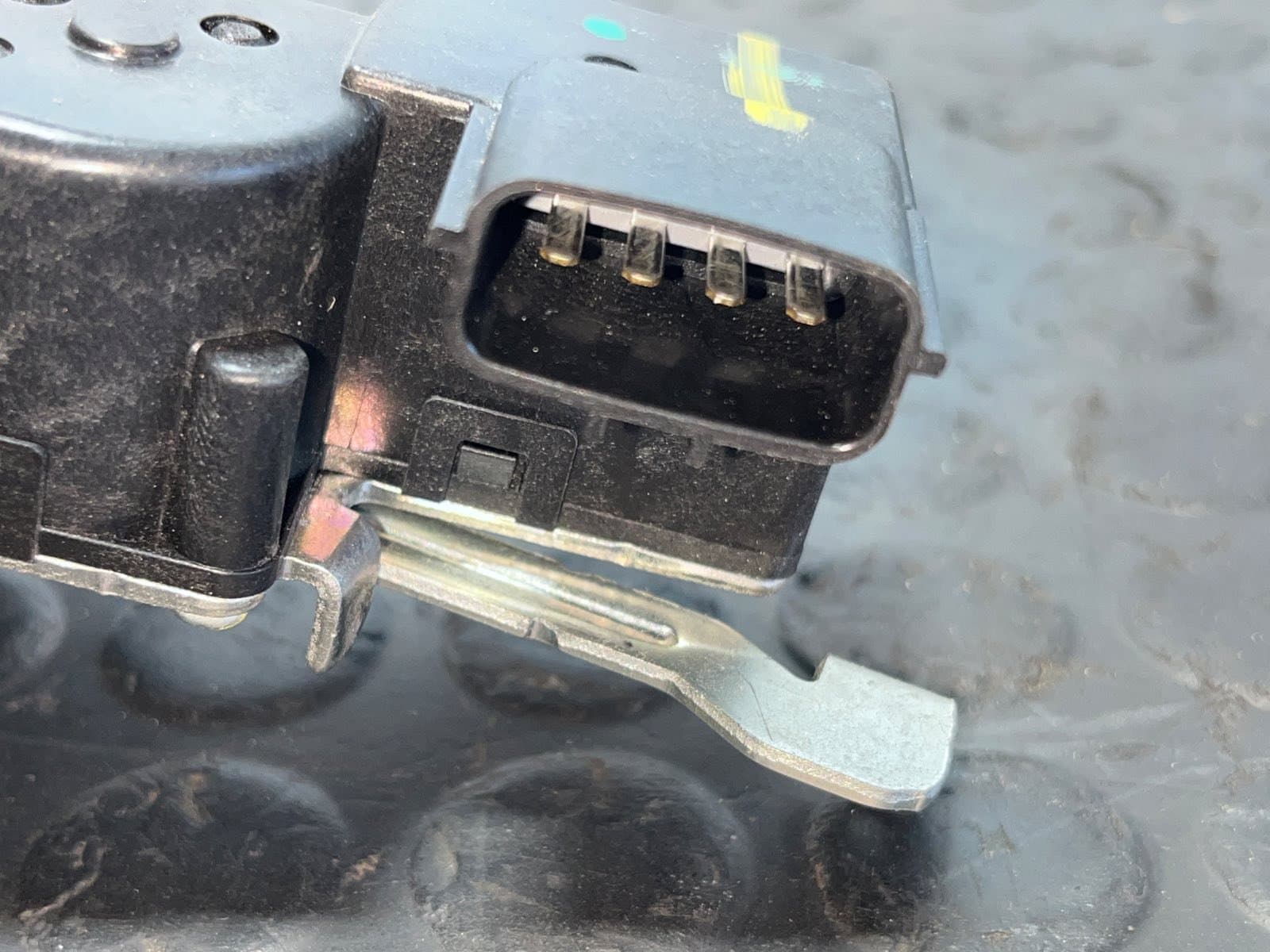 Recambio de CERRADURA MALETERO / PORTON para HYUNDAI I20 25 Aniversario G4LA - BLANCO 4