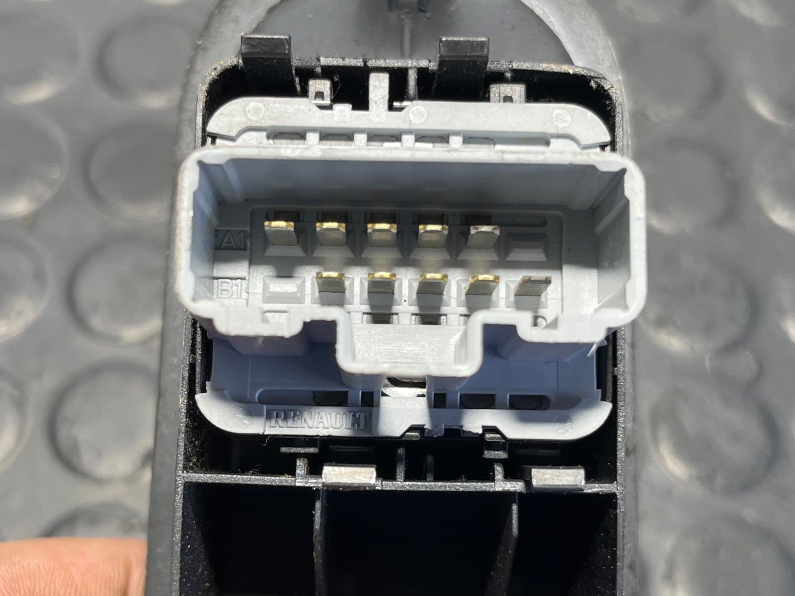 Recambio de MANDO ELEVALUNAS DELANTERO IZQUIERDO para RENAULT MEGANE II BERLINA 3P Confort Dynamique F9Q804 referencia OEM IAM 156018090 - AZUL 3