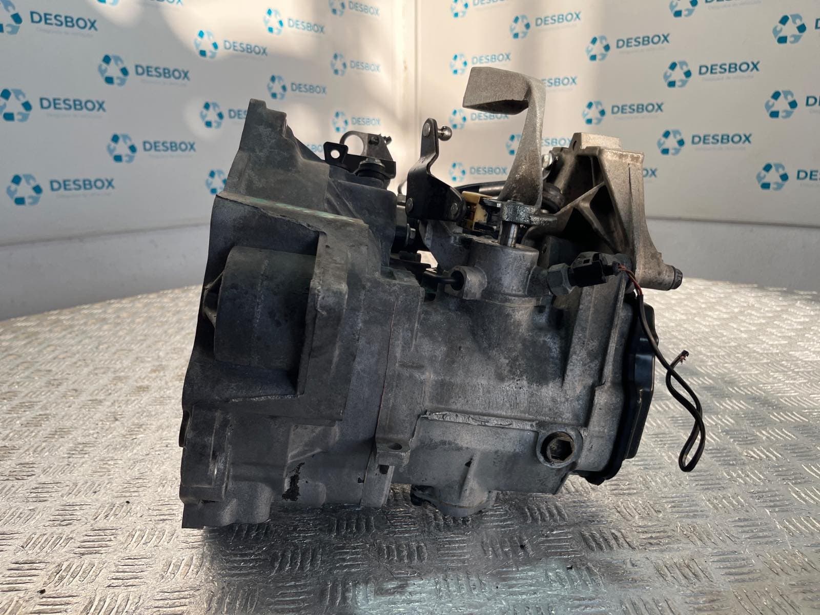 Recambio de CAJA CAMBIOS para AUDI A3 (8L) 1.9 TDI Ambiente AHF referencia OEM IAM EBF - GRIS 2