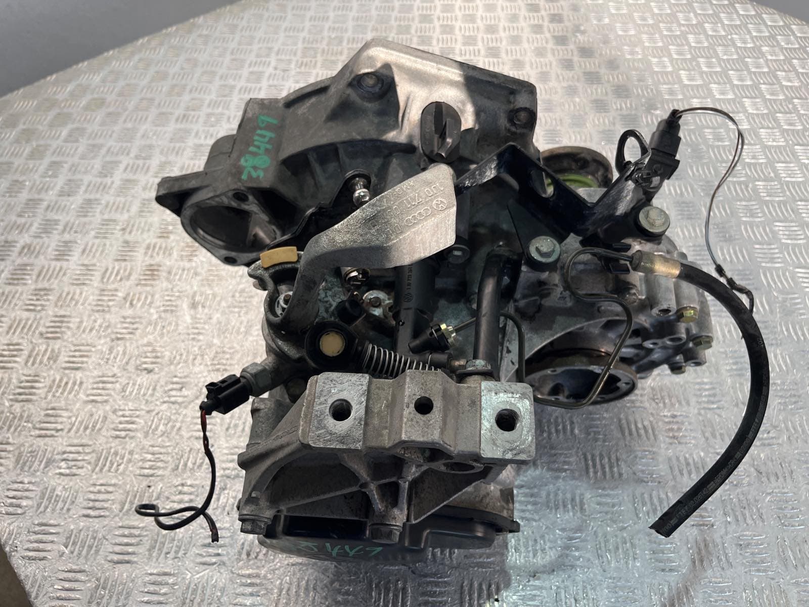 Recambio de CAJA CAMBIOS para AUDI A3 (8L) 1.9 TDI Ambiente AHF referencia OEM IAM EBF - GRIS 3