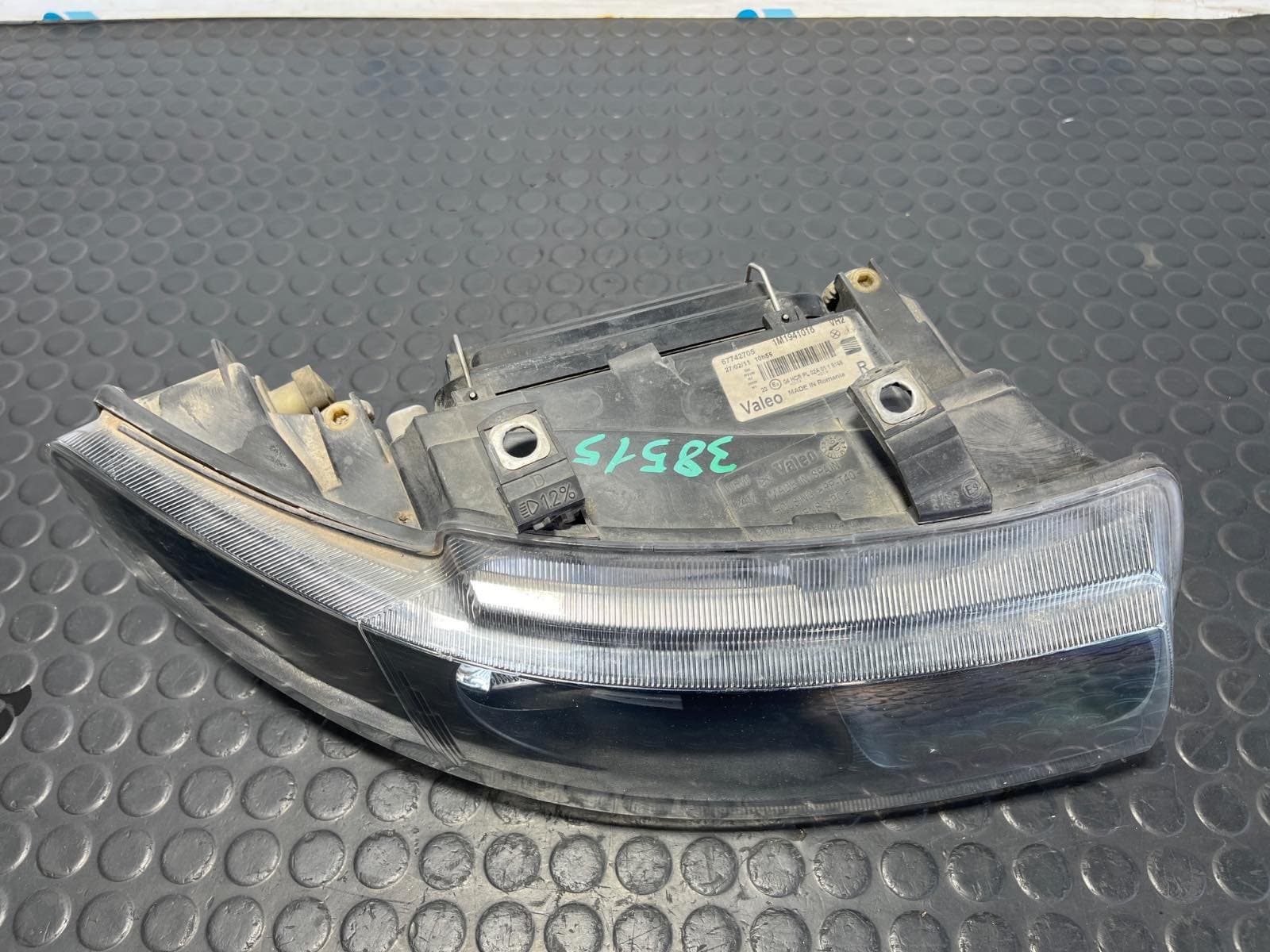Recambio de FARO DERECHO para SEAT LEON (1M1) * ASV referencia OEM IAM 1M1941016 - GRIS 2