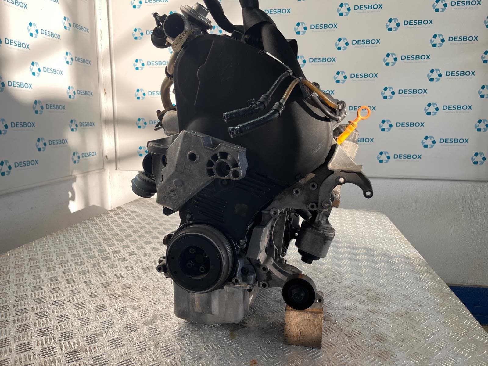 Recambio de MOTOR para AUDI A3 (8L) 1.9 TDI Ambiente AHF referencia OEM IAM AHF - GRIS