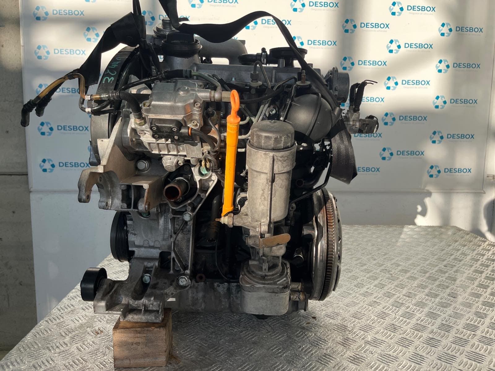 Recambio de MOTOR para AUDI A3 (8L) 1.9 TDI Ambiente AHF referencia OEM IAM AHF - GRIS 2