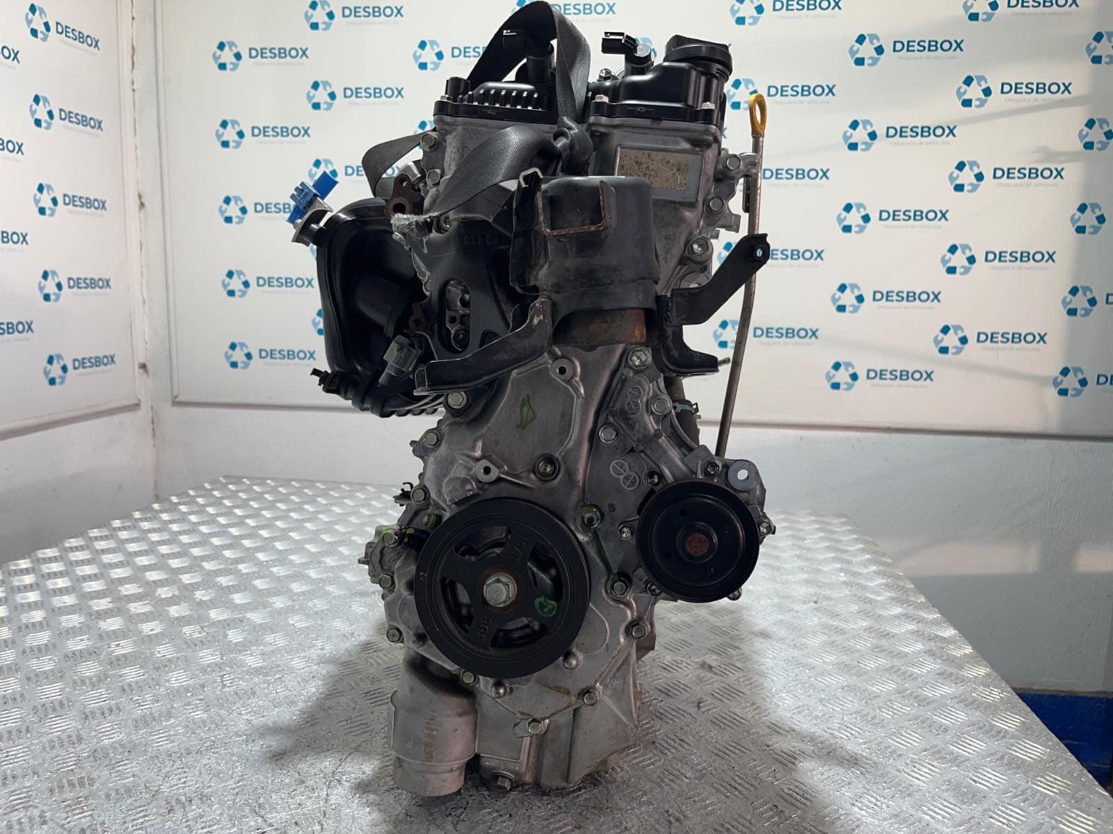 Recambio de MOTOR para TOYOTA AURIS Active 1NRFE referencia OEM IAM 1NR - BLANCO