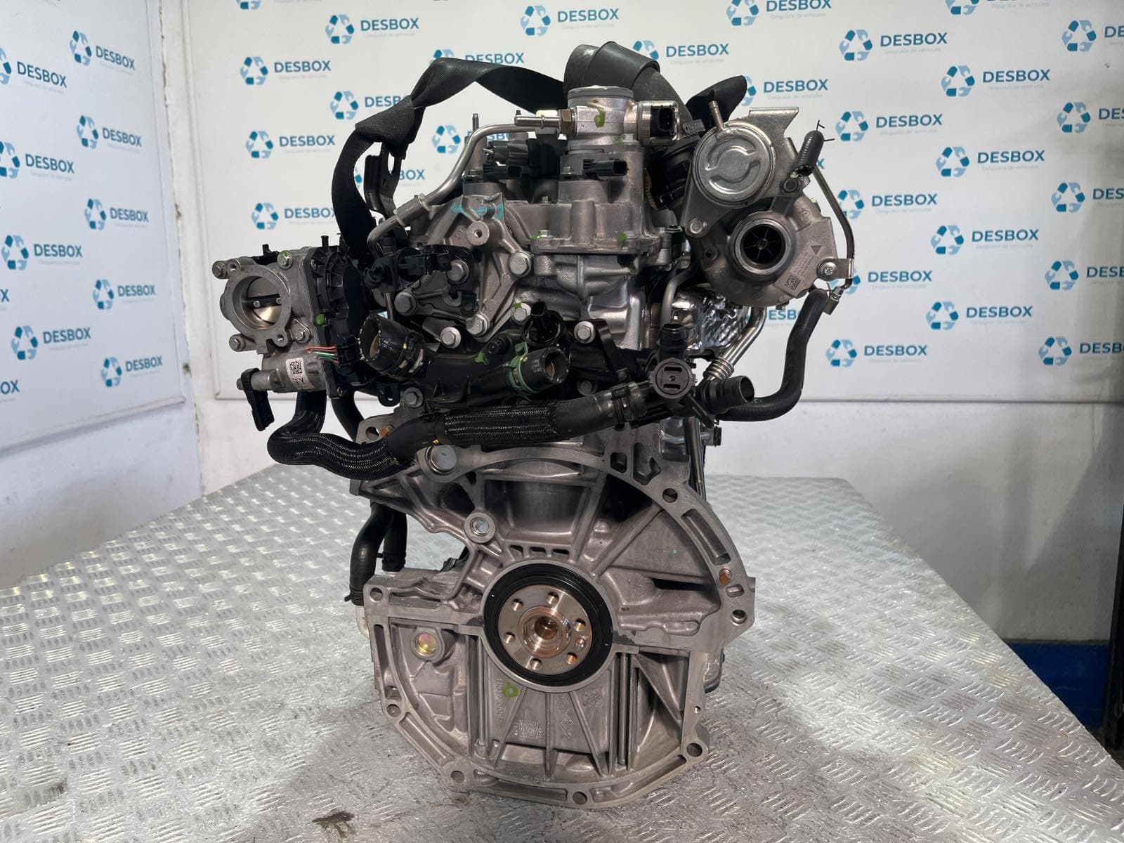 Recambio de MOTOR para DACIA DUSTER 1.2 GASOLINA H5F referencia OEM IAM H5FB404 - BLANCO