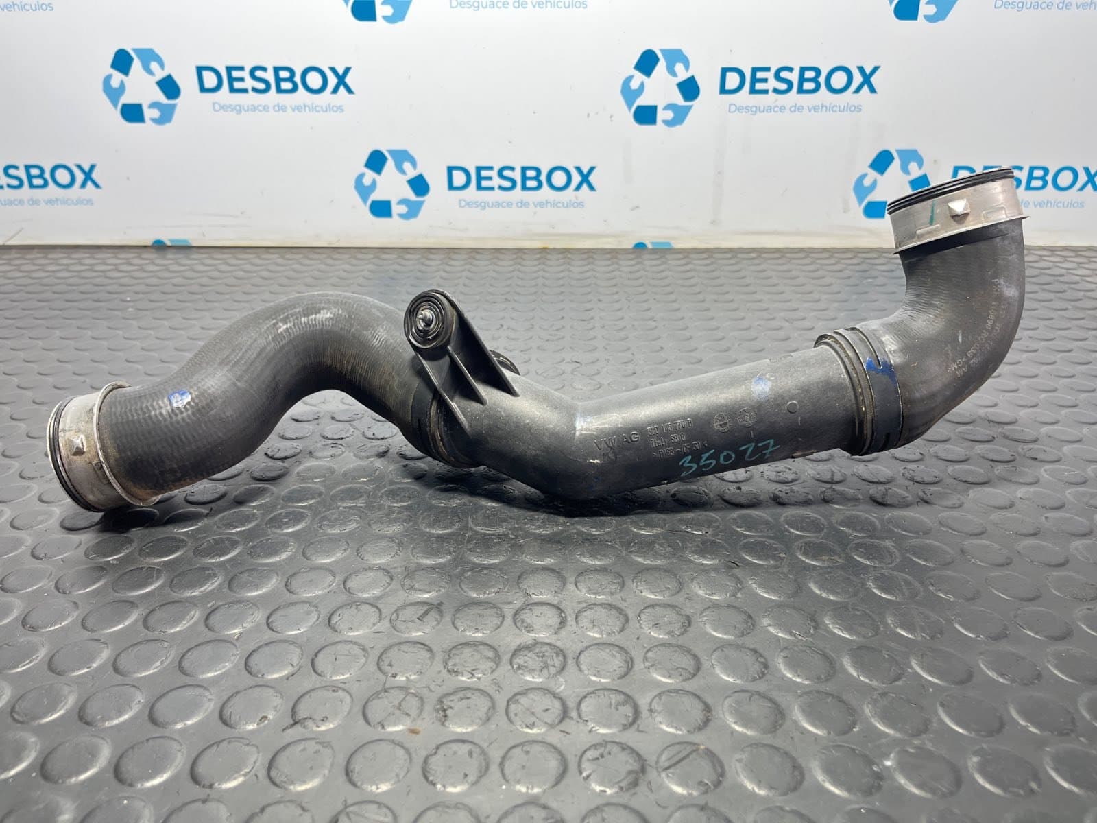 Recambio de TUBO para SEAT LEON (1P1) Sport BLS referencia OEM IAM 3C0145770B - BLANCO