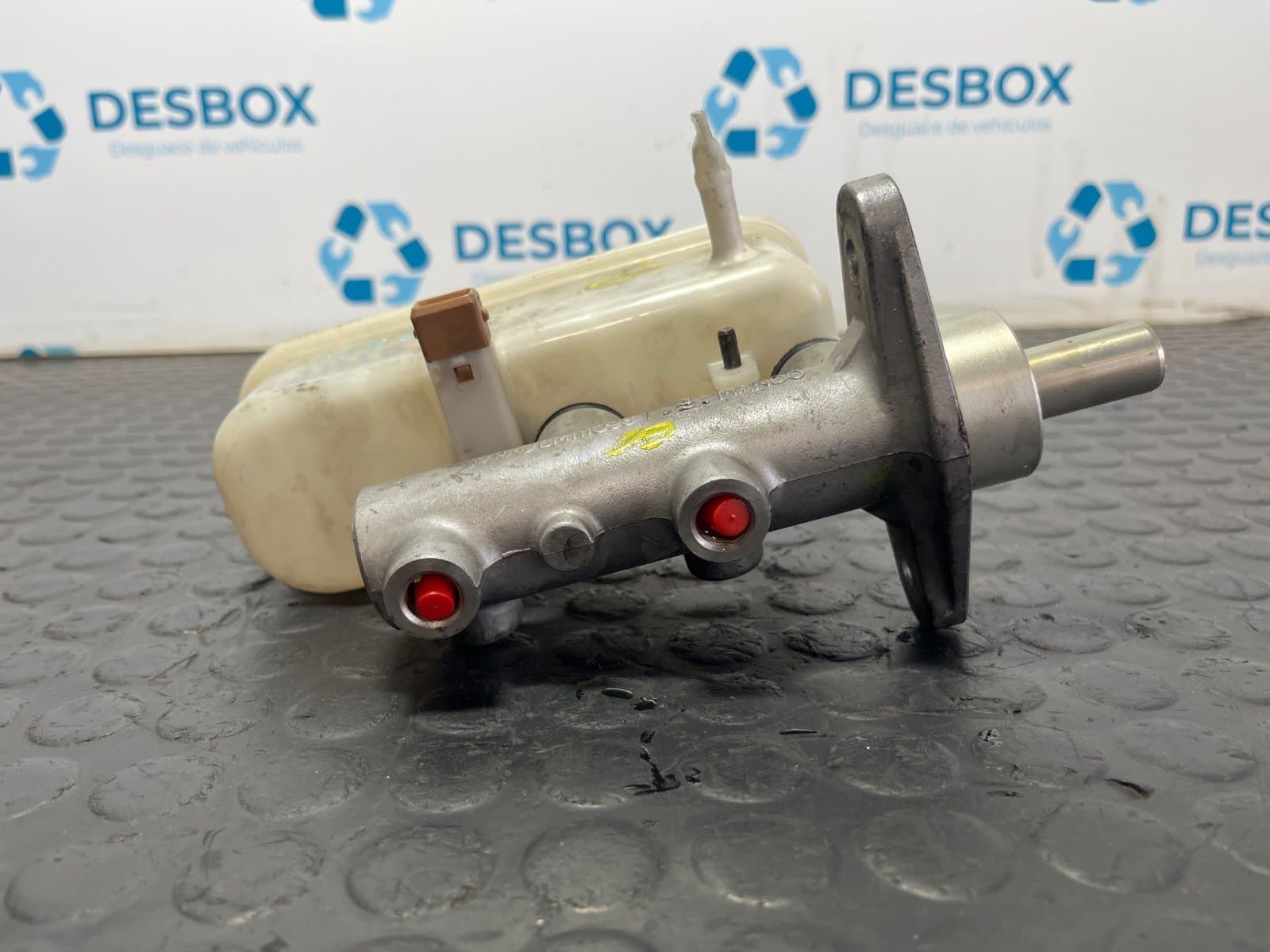 Recambio de BOMBA FRENO para SSANGYONG RODIUS Xdi Deluxe 4WD D27DT referencia OEM IAM BM1110981 - PLATA 4