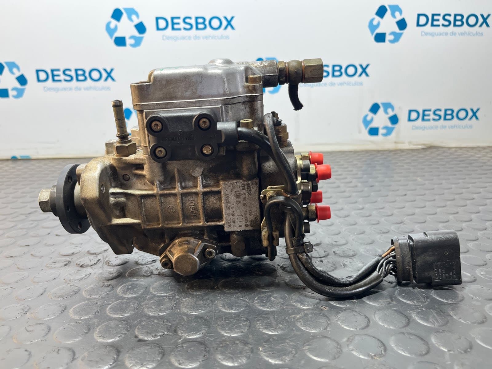 Recambio de BOMBA INYECCION para VOLKSWAGEN GOLF IV BERLINA (1J1) 1.9 TDI AHF referencia OEM IAM 038130107D - VERDE