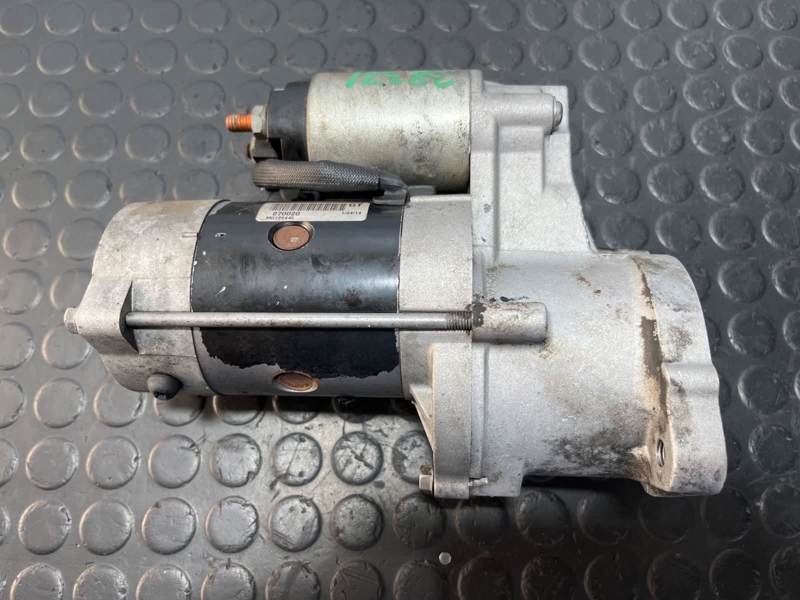 Recambio de MOTOR ARRANQUE para HYUNDAI H-1 Furgoneta 2.5 TD D4BF referencia OEM IAM MG120445 - VERDE 2
