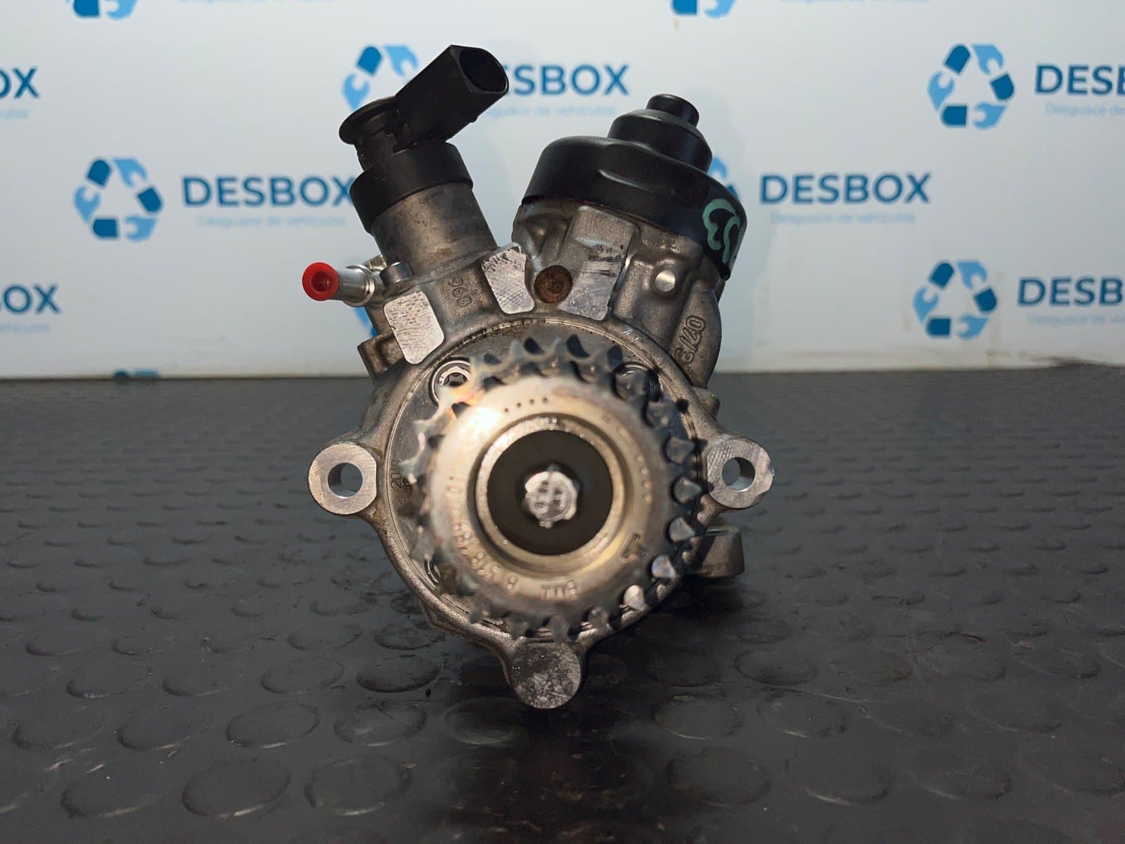 Recambio de BOMBA INYECCION para BMW SERIE X1 (F48) X1 SDRIVE 18D B47C20A referencia OEM IAM 8511626 - BLANCO